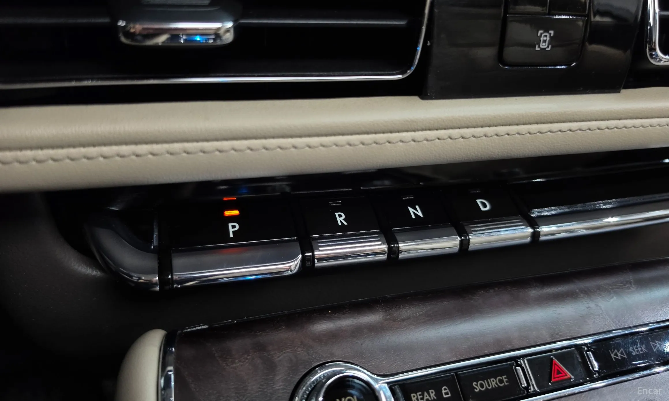 Lincoln Aviator 2nd Generation превью 9