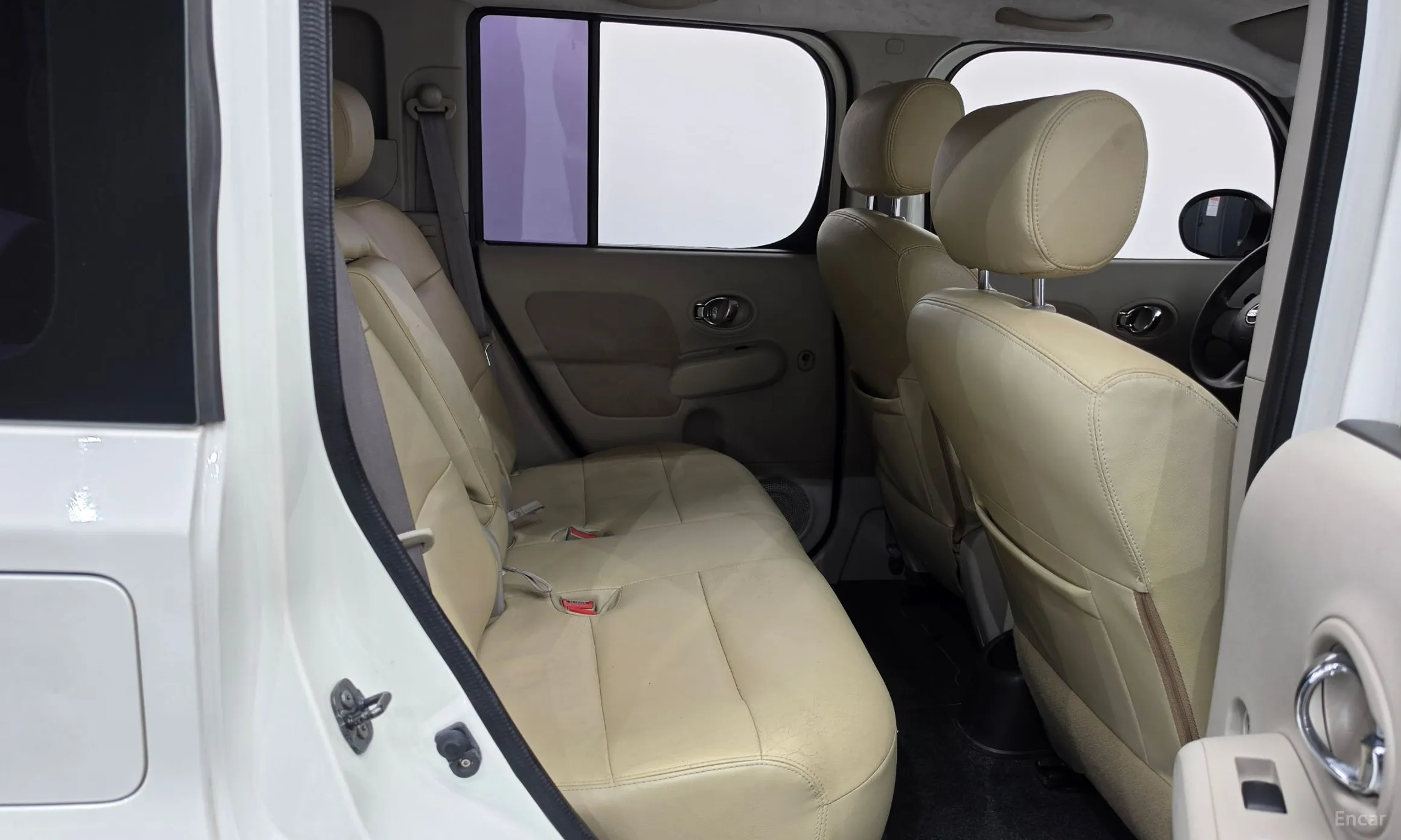 Nissan Cube превью 12