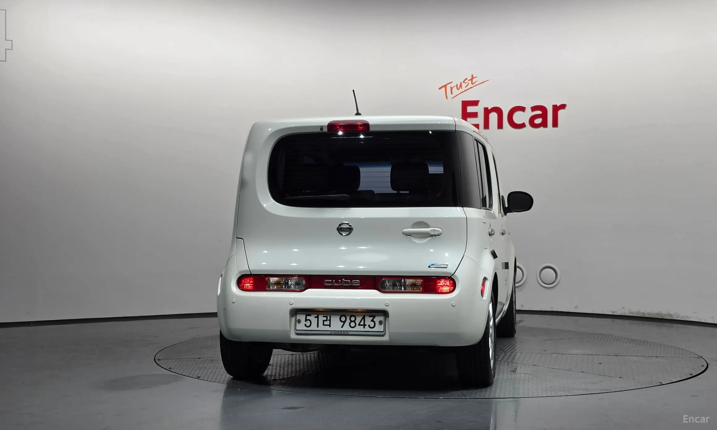 Nissan Cube превью 4