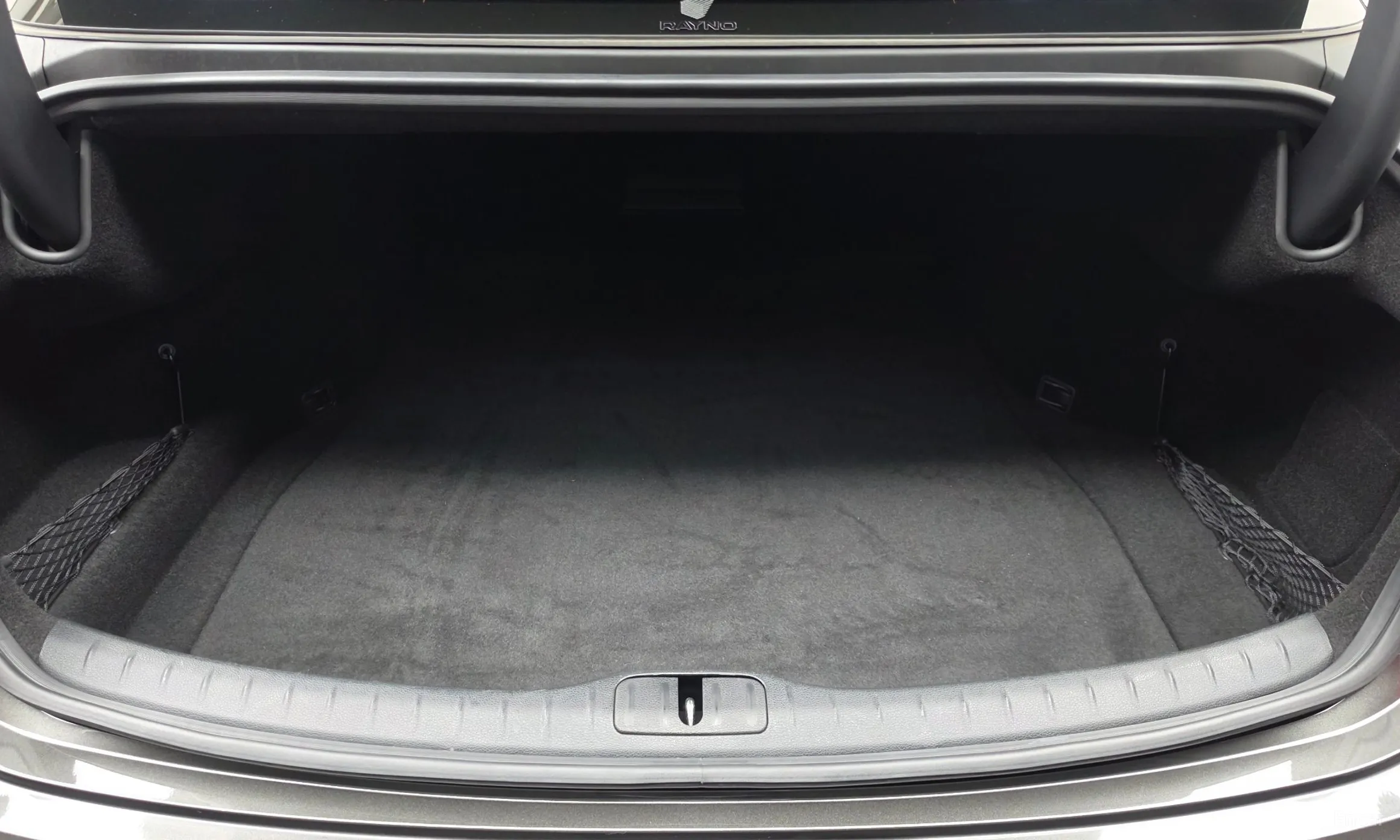 Genesis G80 (RG3) превью 20