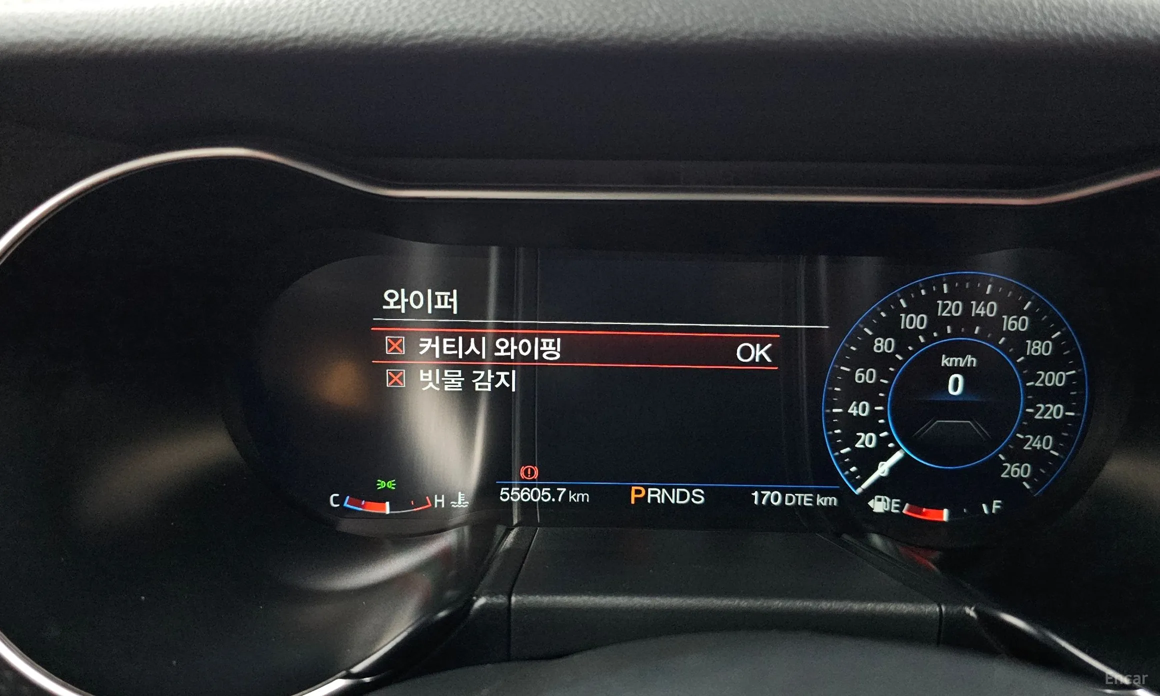 Ford Mustang превью 16