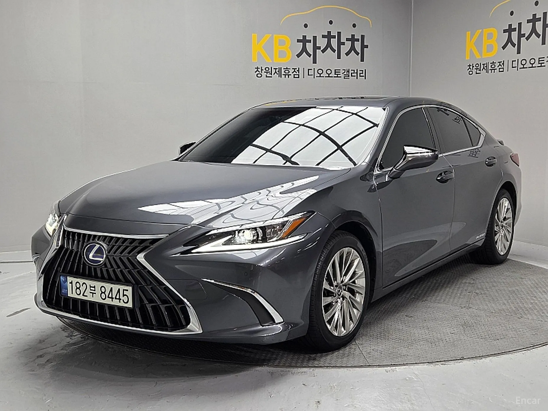 Lexus ES300h 7th Generation