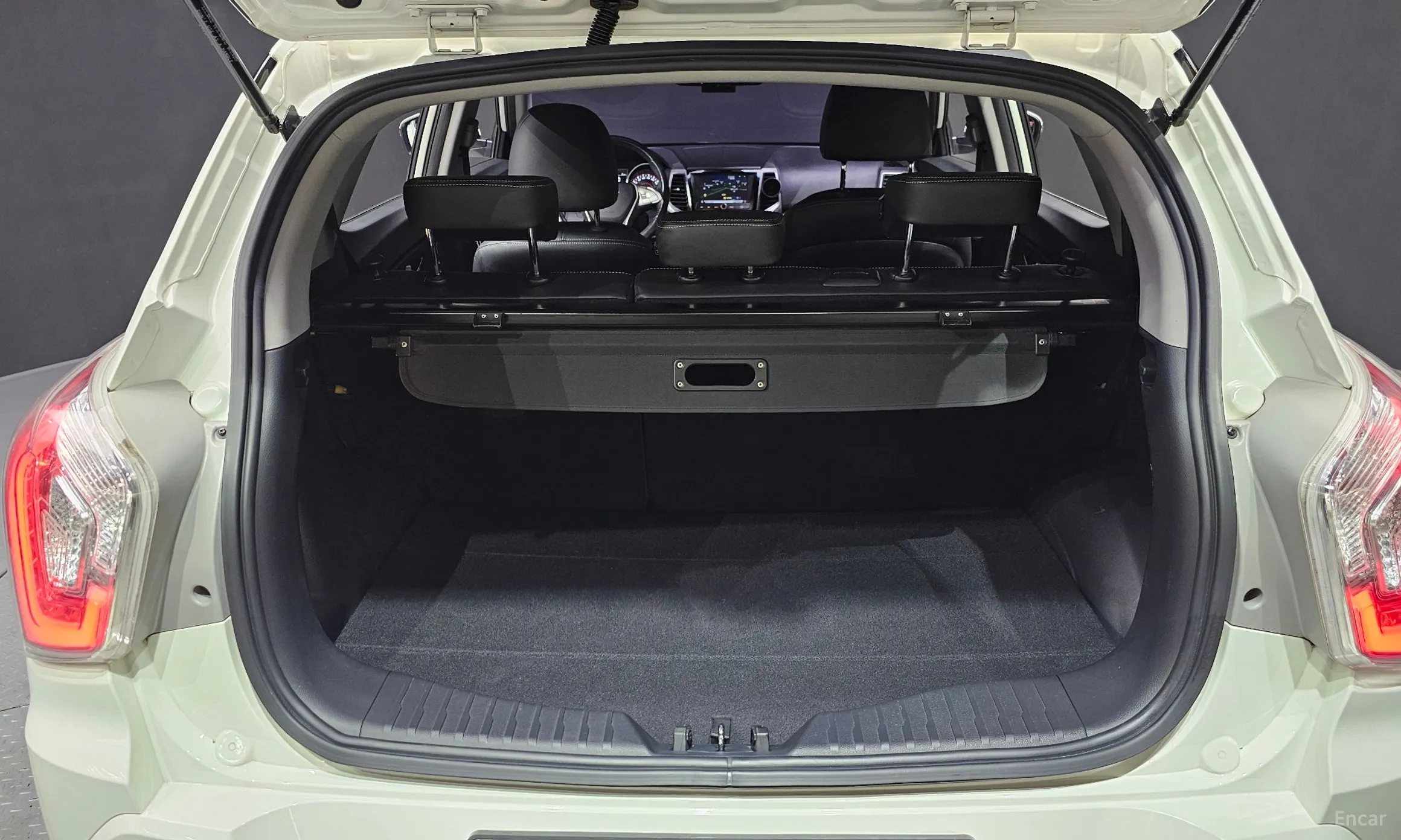 KG Mobility (SsangYong) Tivoli, Lazio превью 20