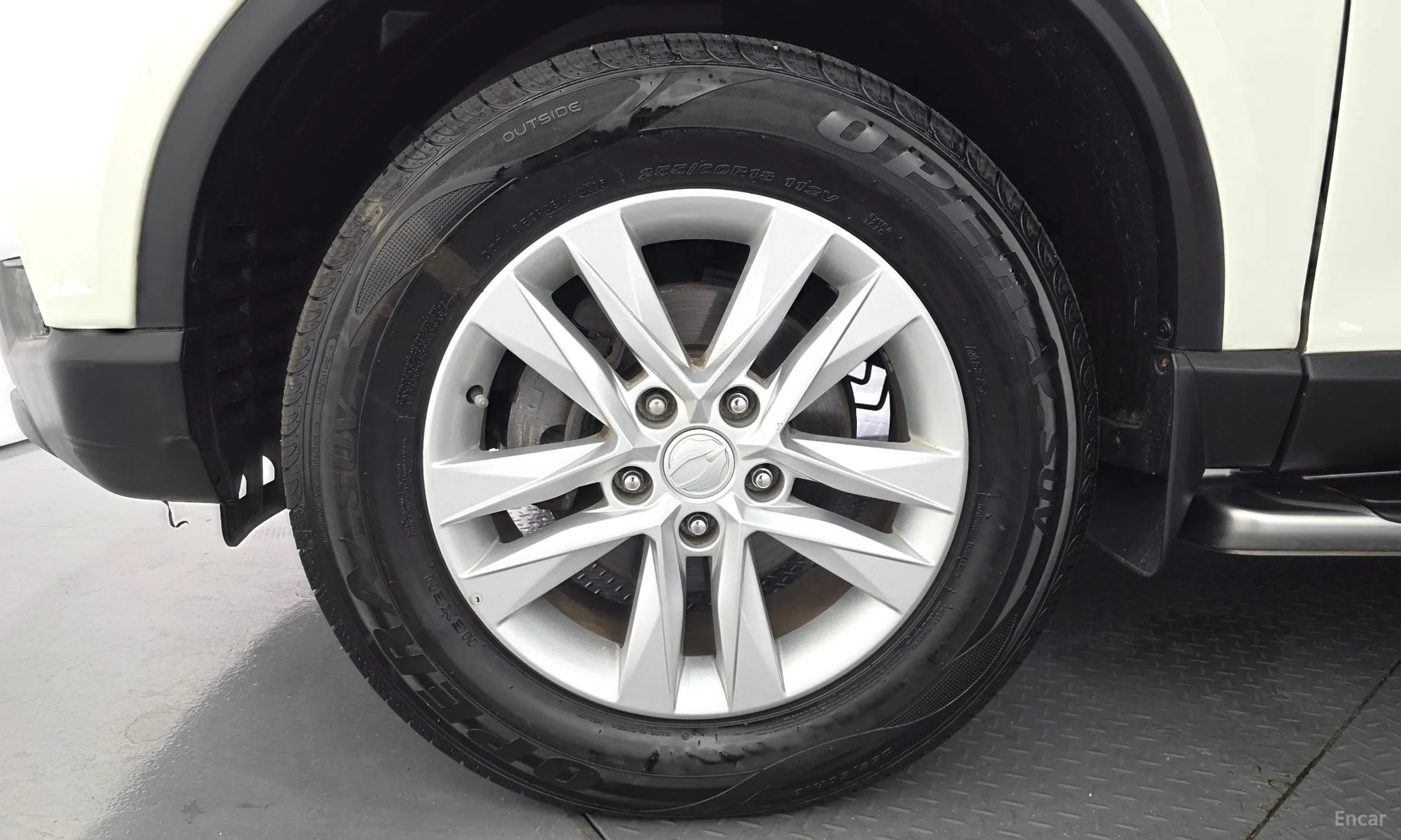 KG Mobility (SsangYong) Rexton Sports превью 5