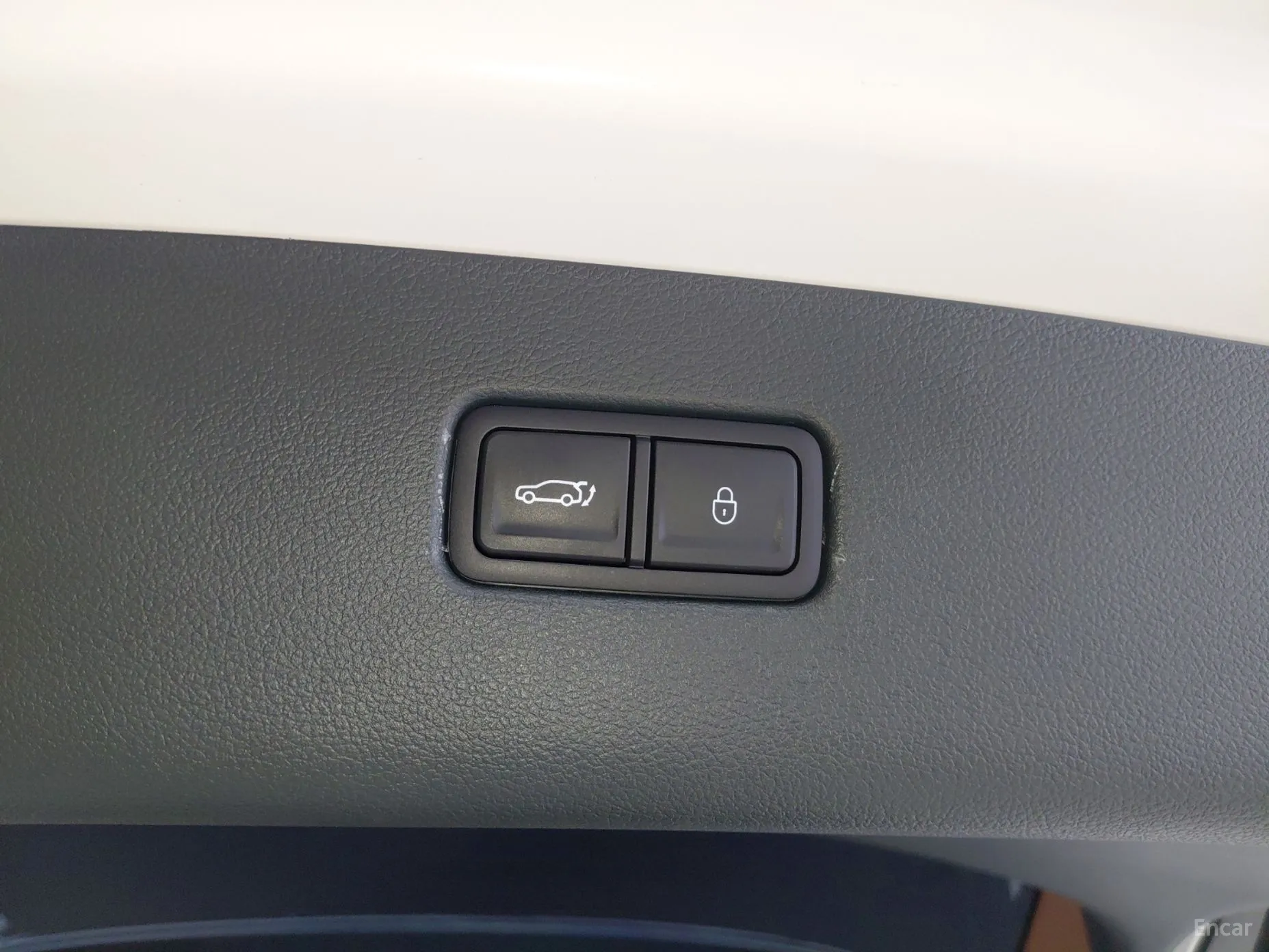 Genesis GV80 превью 17