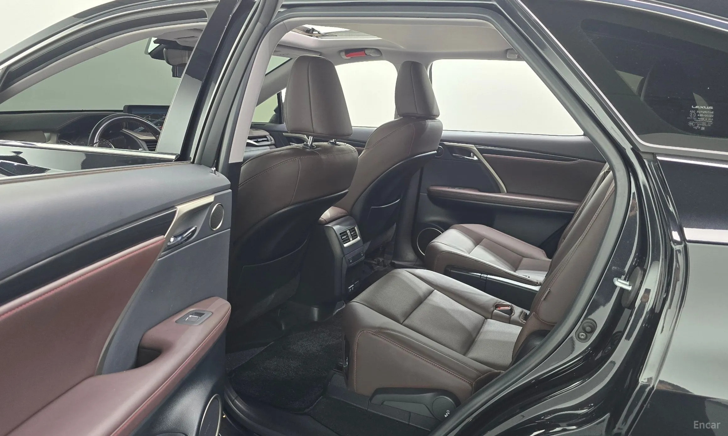 Lexus RX450hL 4th Generation превью 12