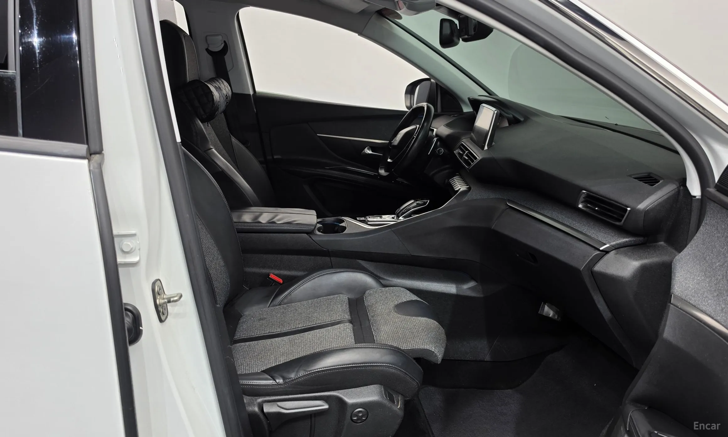 Peugeot 5008 2nd generation превью 11