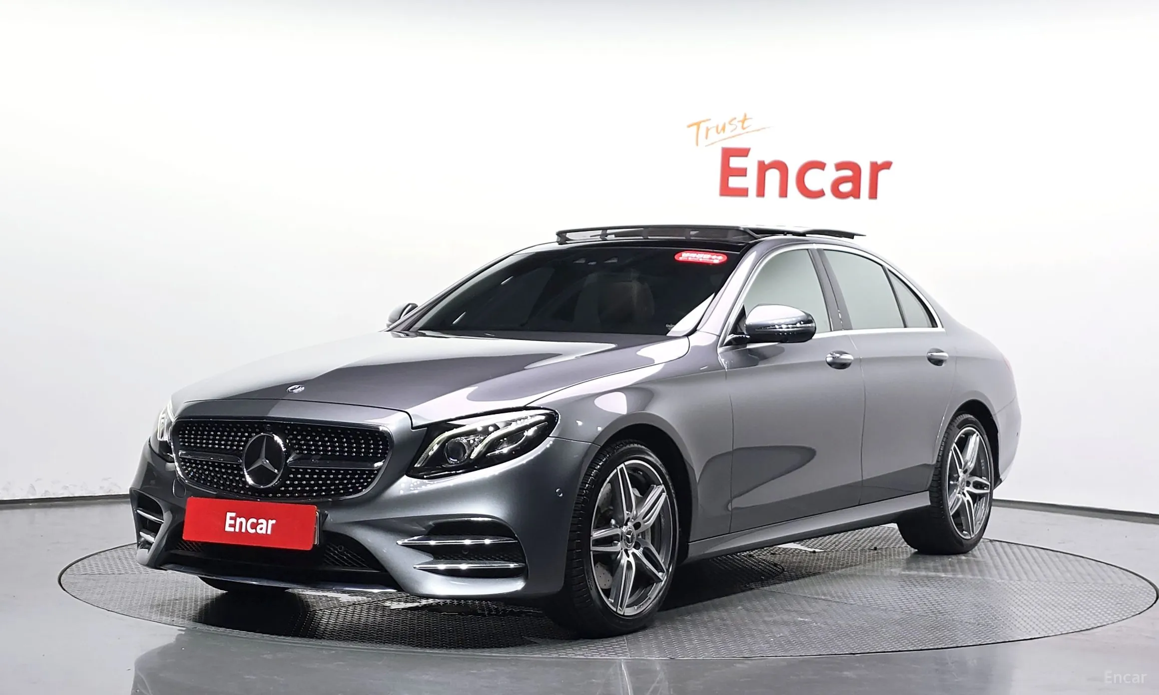 Mercedes Benz E-Class W213