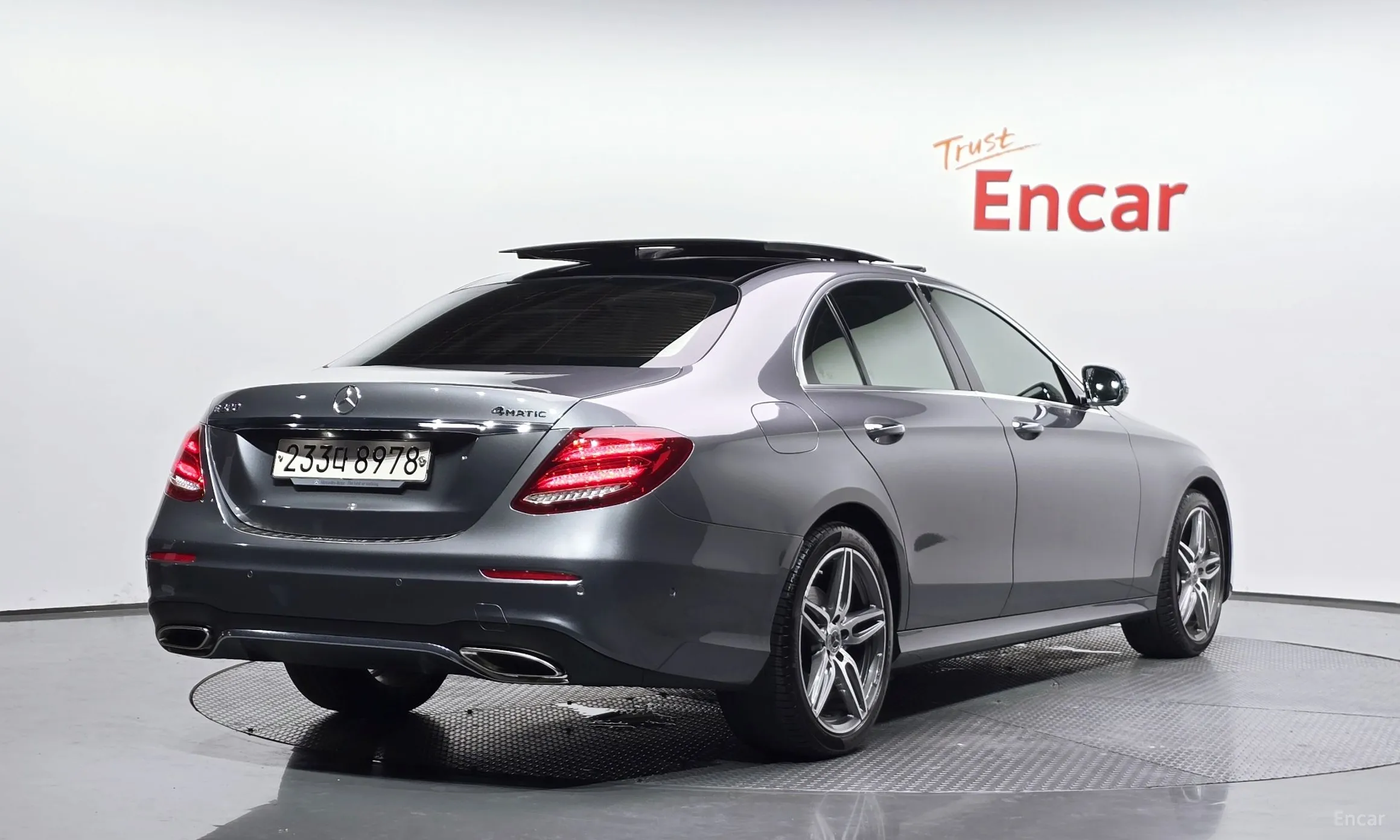 Mercedes Benz E-Class W213
