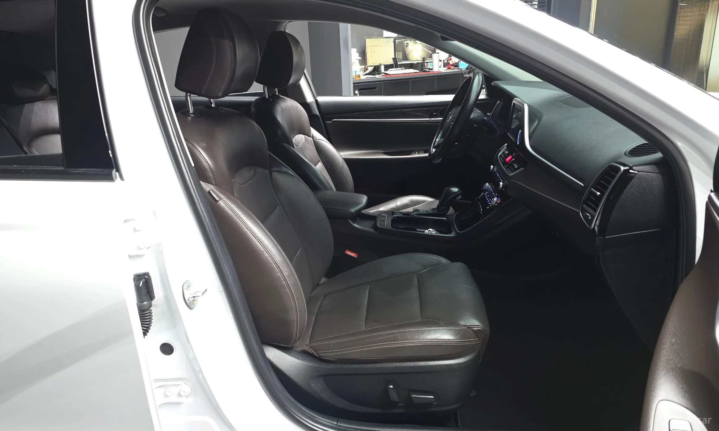 Hyundai Grandeur IG превью 12