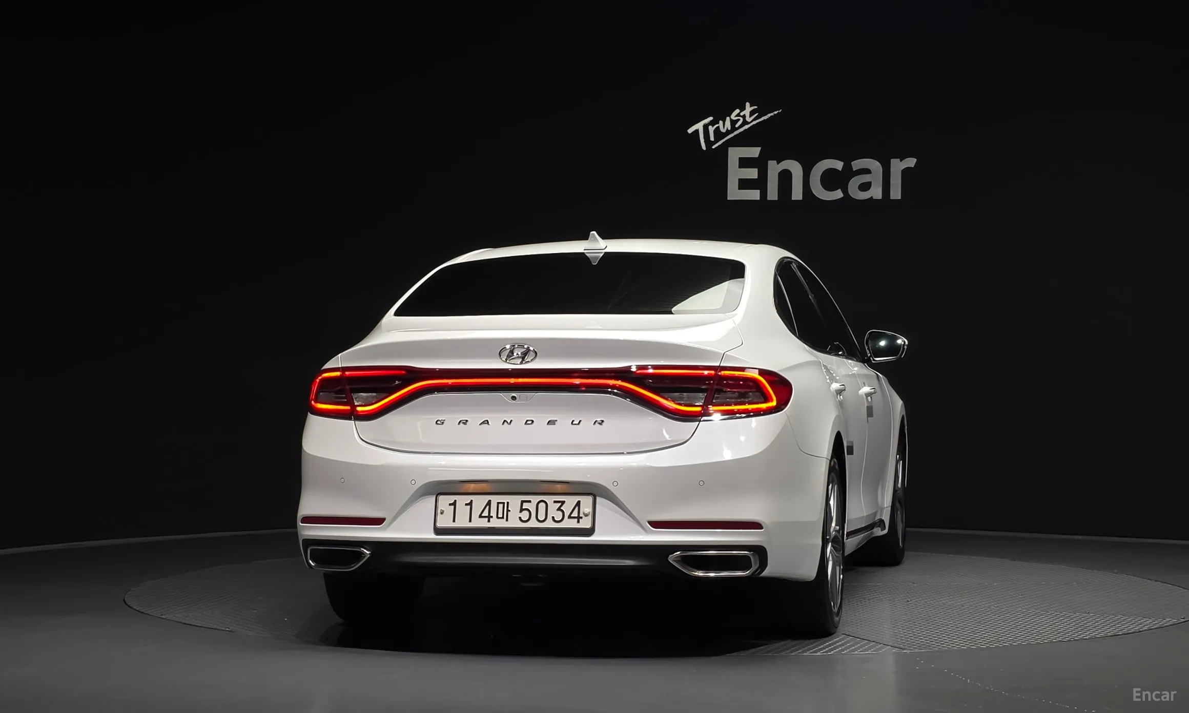 Hyundai Grandeur IG превью 4