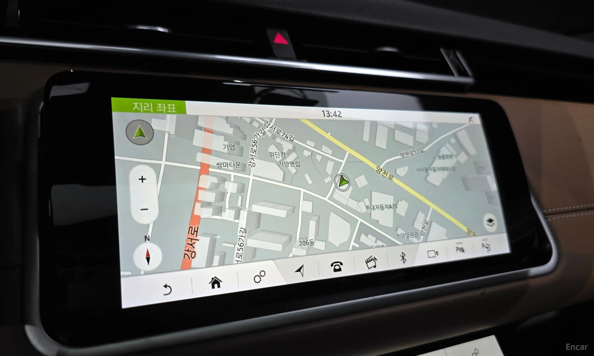 Land Rover Range Rover Bella превью 14
