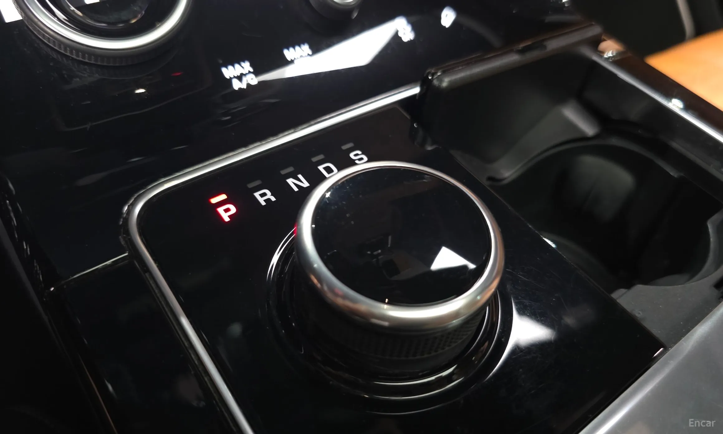 Land Rover Range Rover Bella превью 9