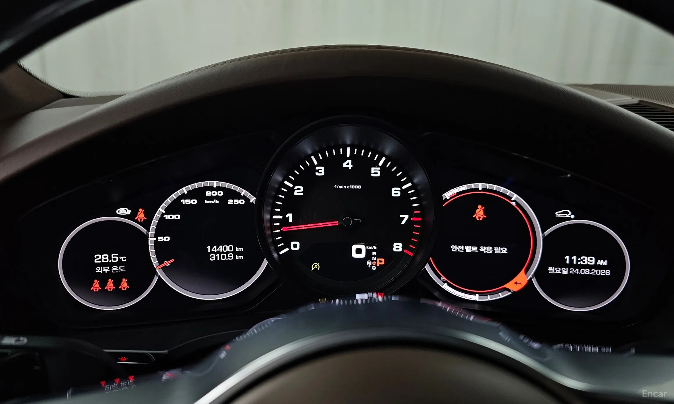 Porsche Cayenne (PO536) превью 8