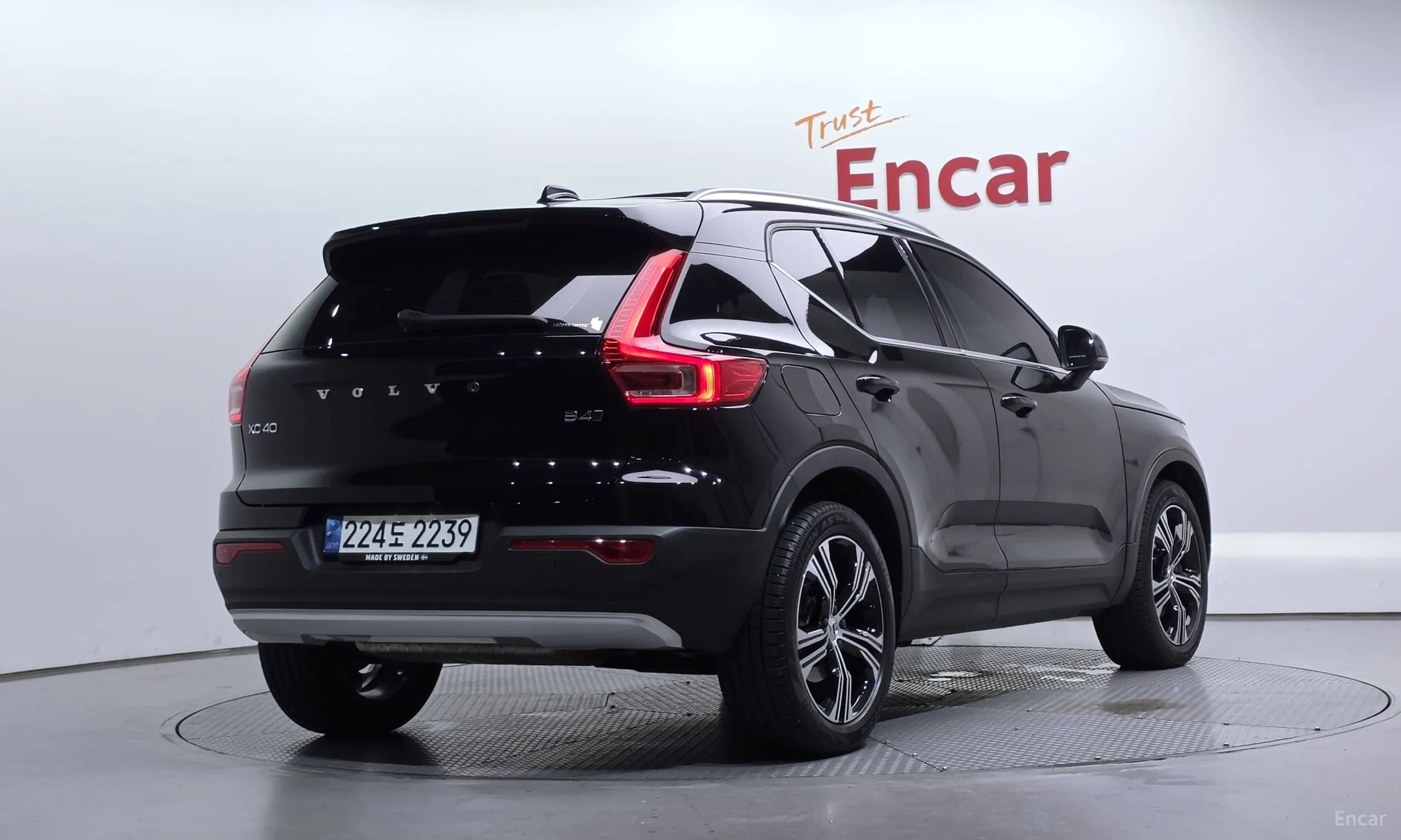 Volvo XC40
