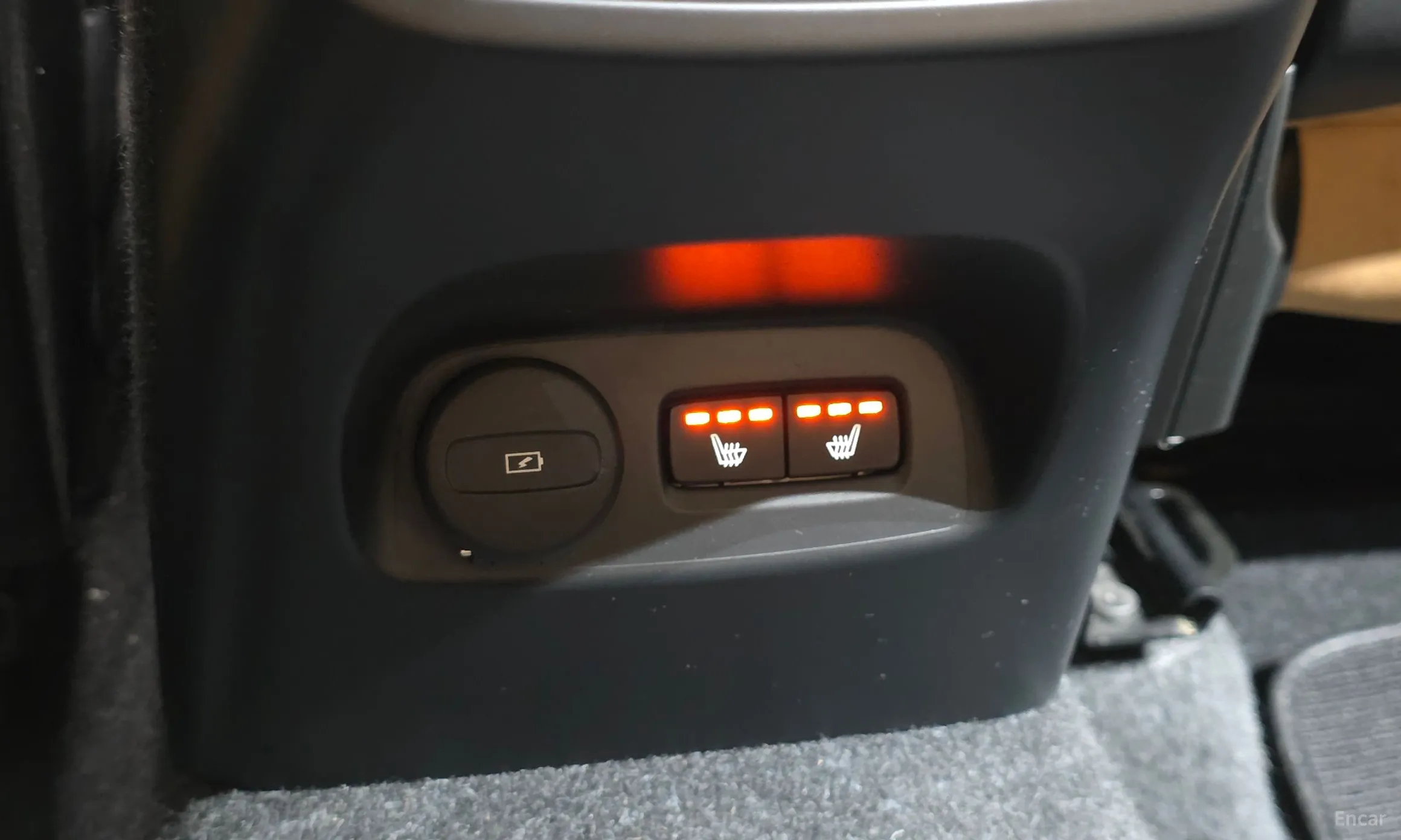 Volvo XC40 превью 18