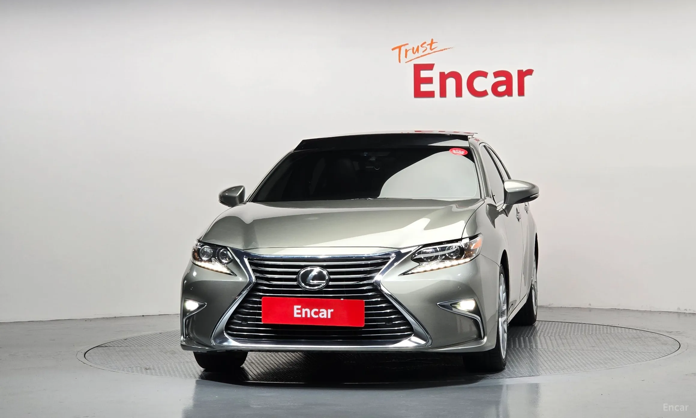 Lexus New ES350 превью 3