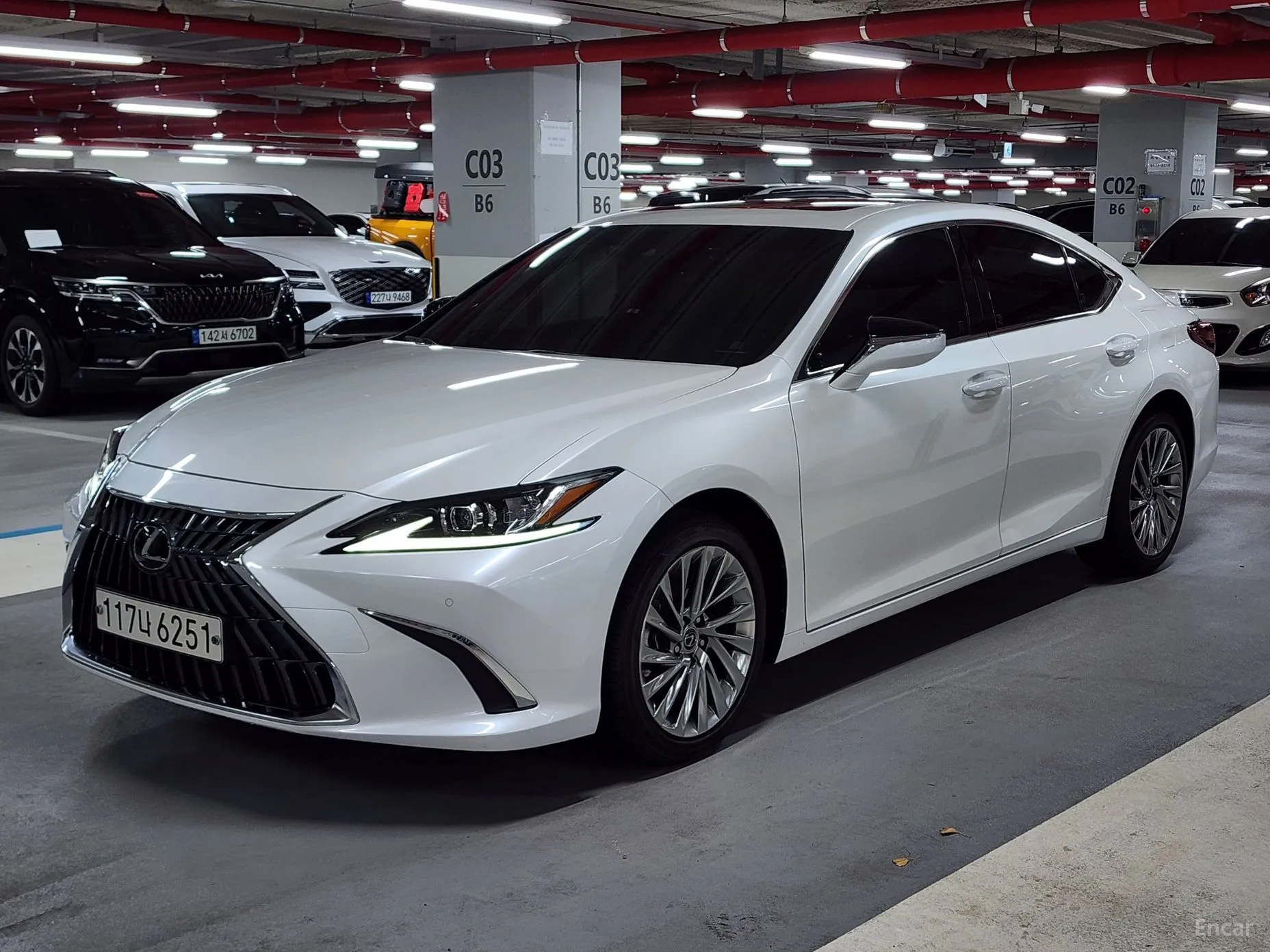 Lexus ES300h 7th Generation
