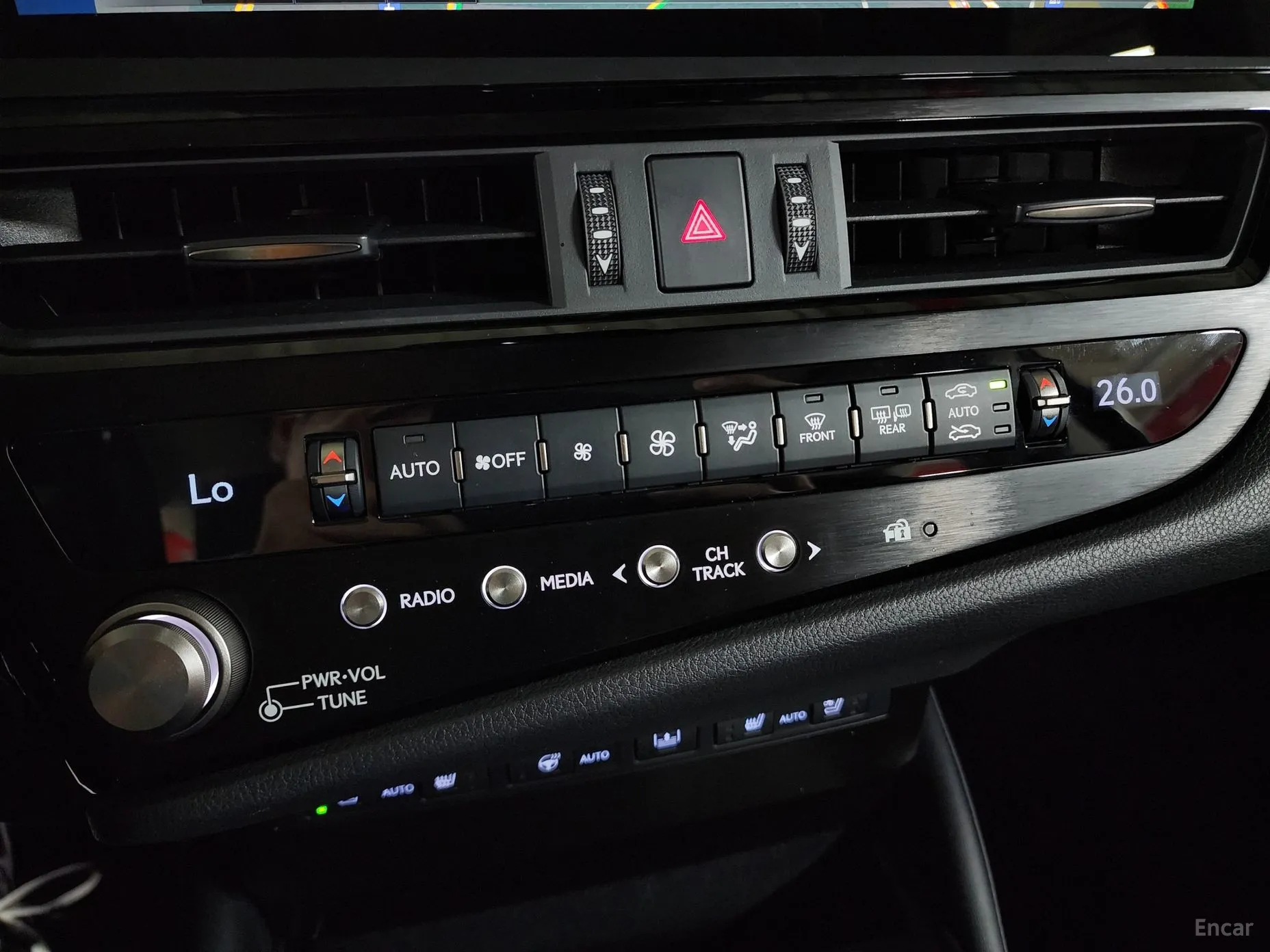 Lexus ES300h 7th Generation превью 15
