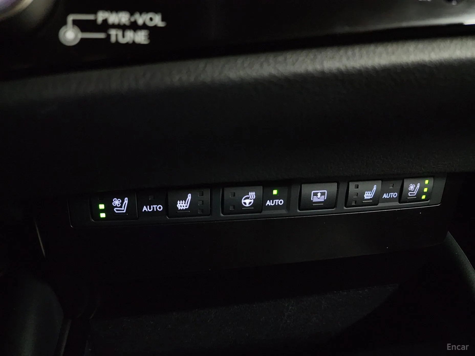 Lexus ES300h 7th Generation превью 16