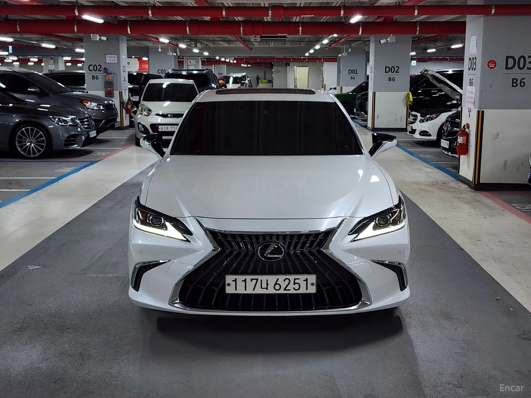 Lexus ES300h 7th Generation превью 3
