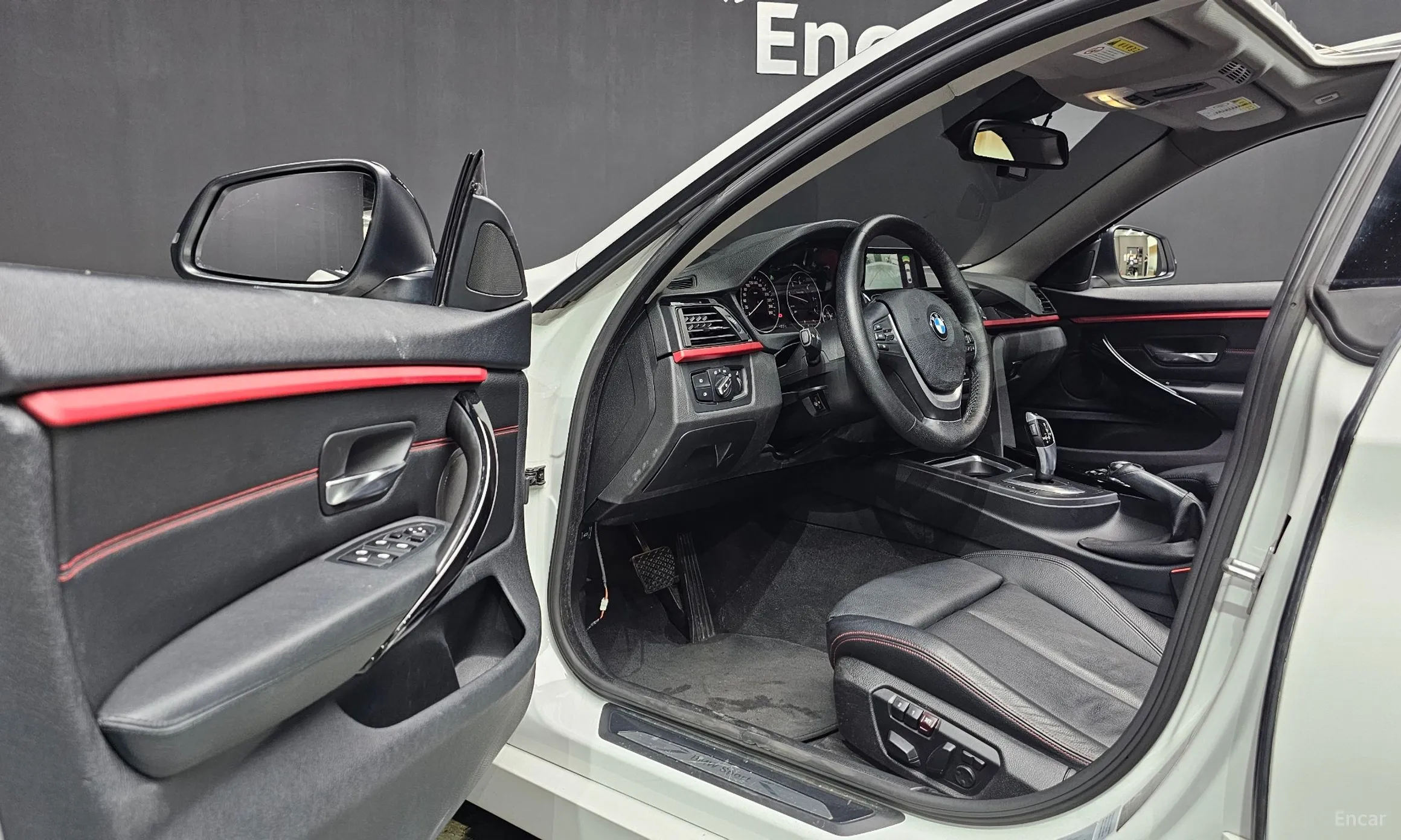 BMW Series 4 (F32) превью 10