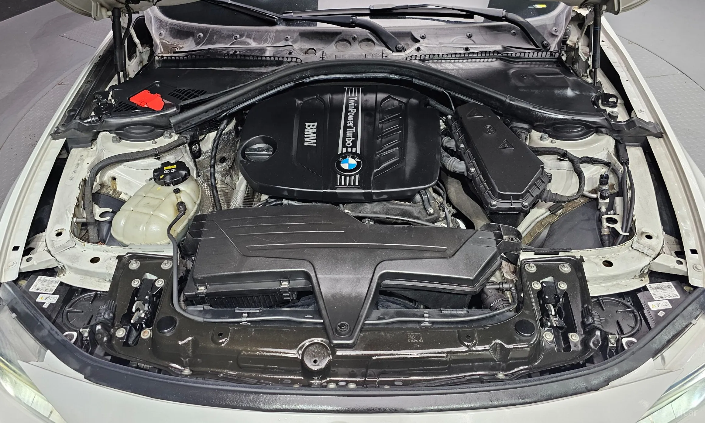 BMW Series 4 (F32) превью 6