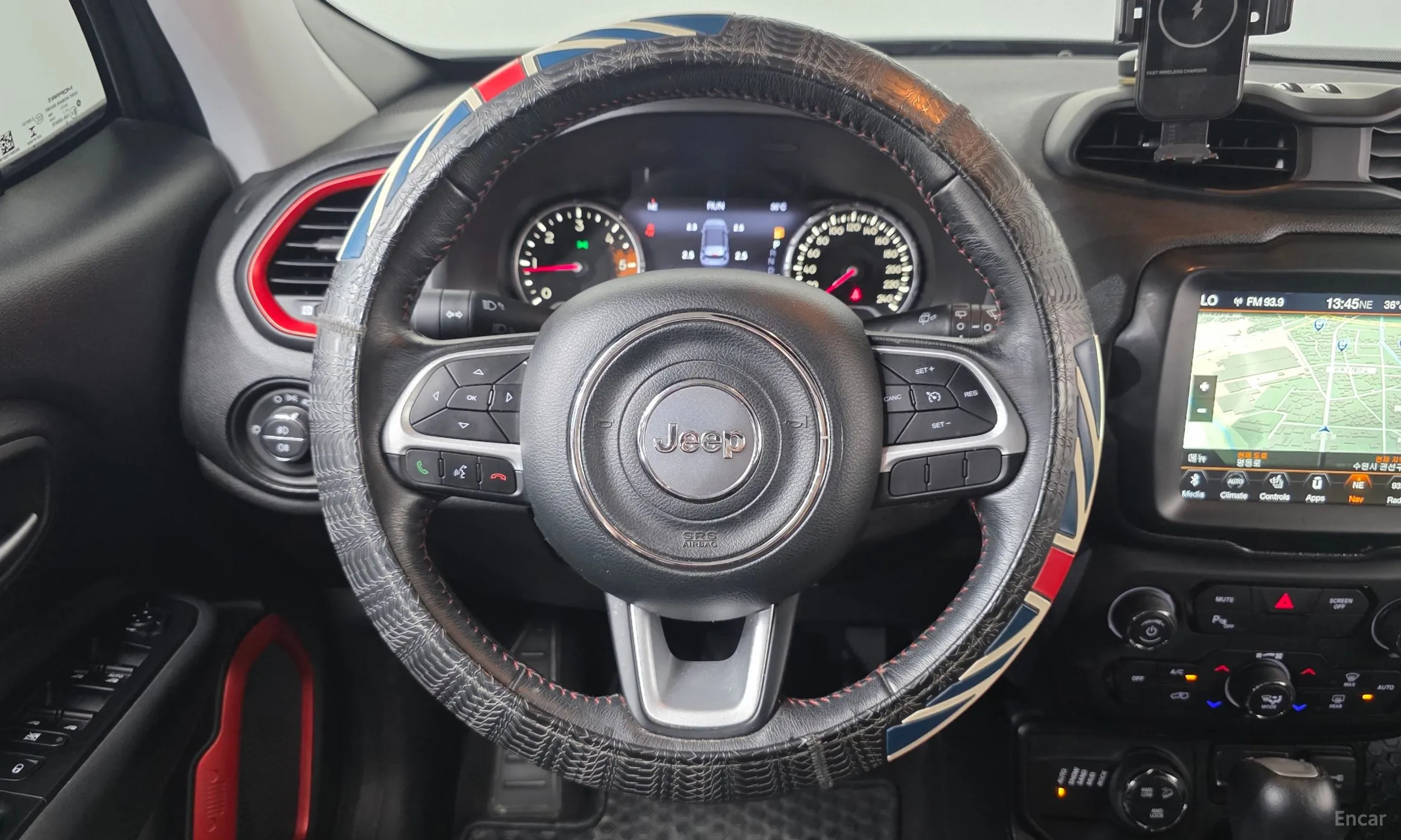 Jeep Renegade превью 14
