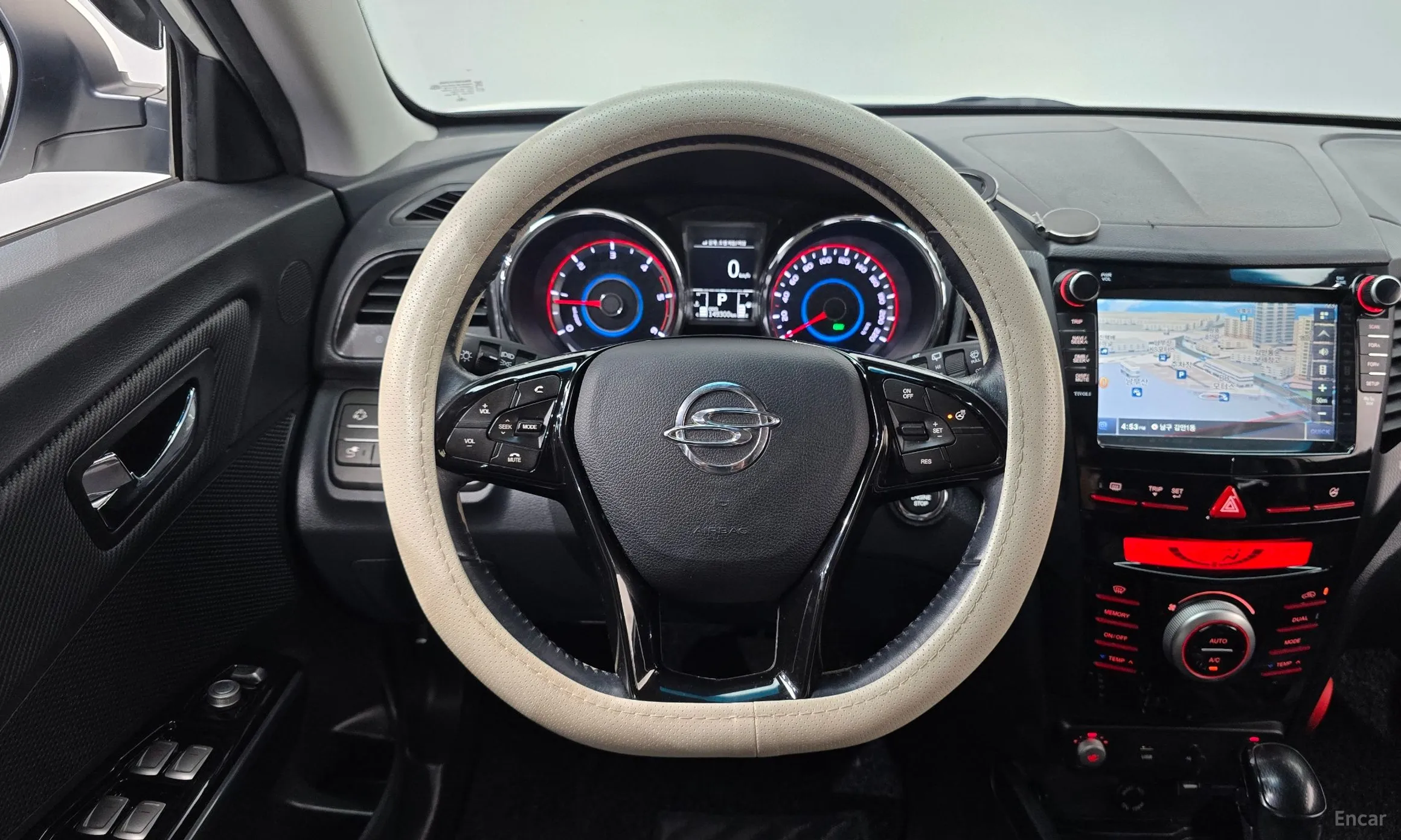KG Mobility (SsangYong) Tivoli Air превью 13