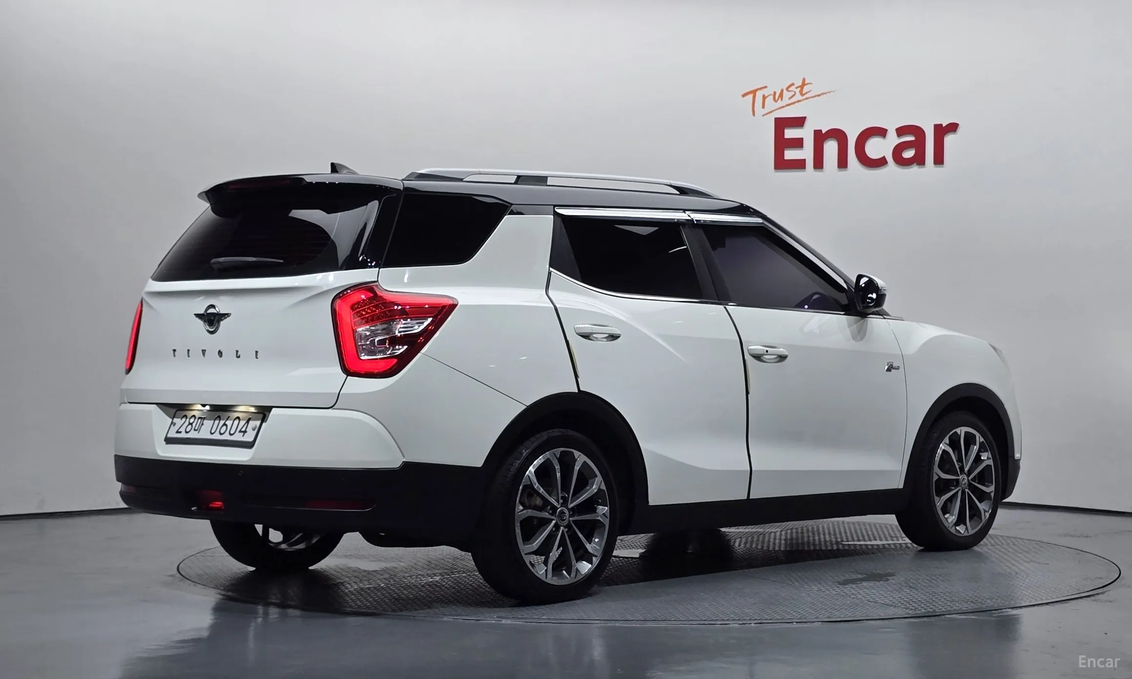 KG Mobility (SsangYong) Tivoli Air превью 2