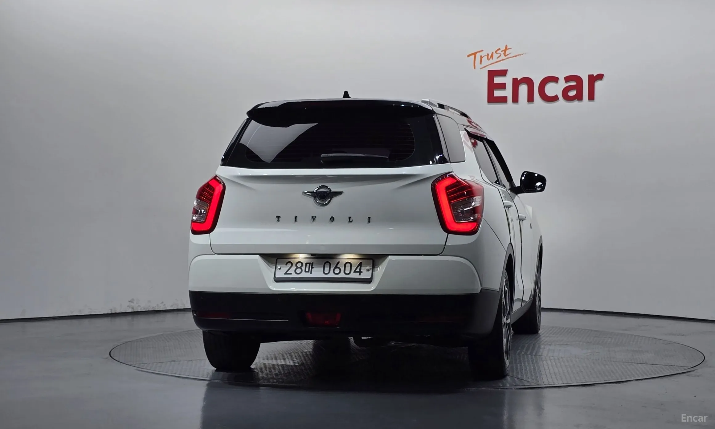 KG Mobility (SsangYong) Tivoli Air превью 4