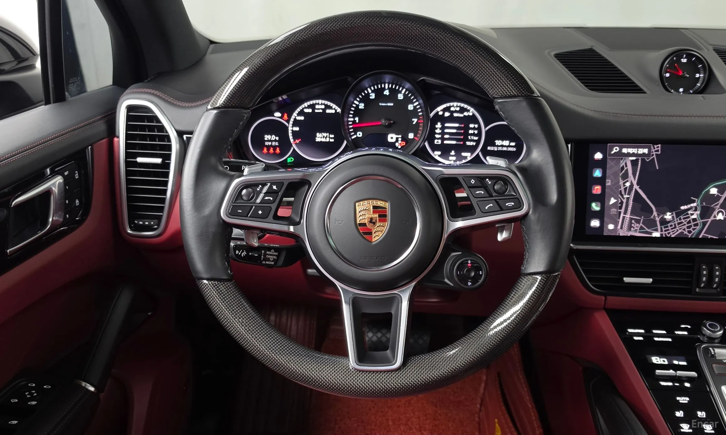 Porsche Cayenne (PO536) превью 13