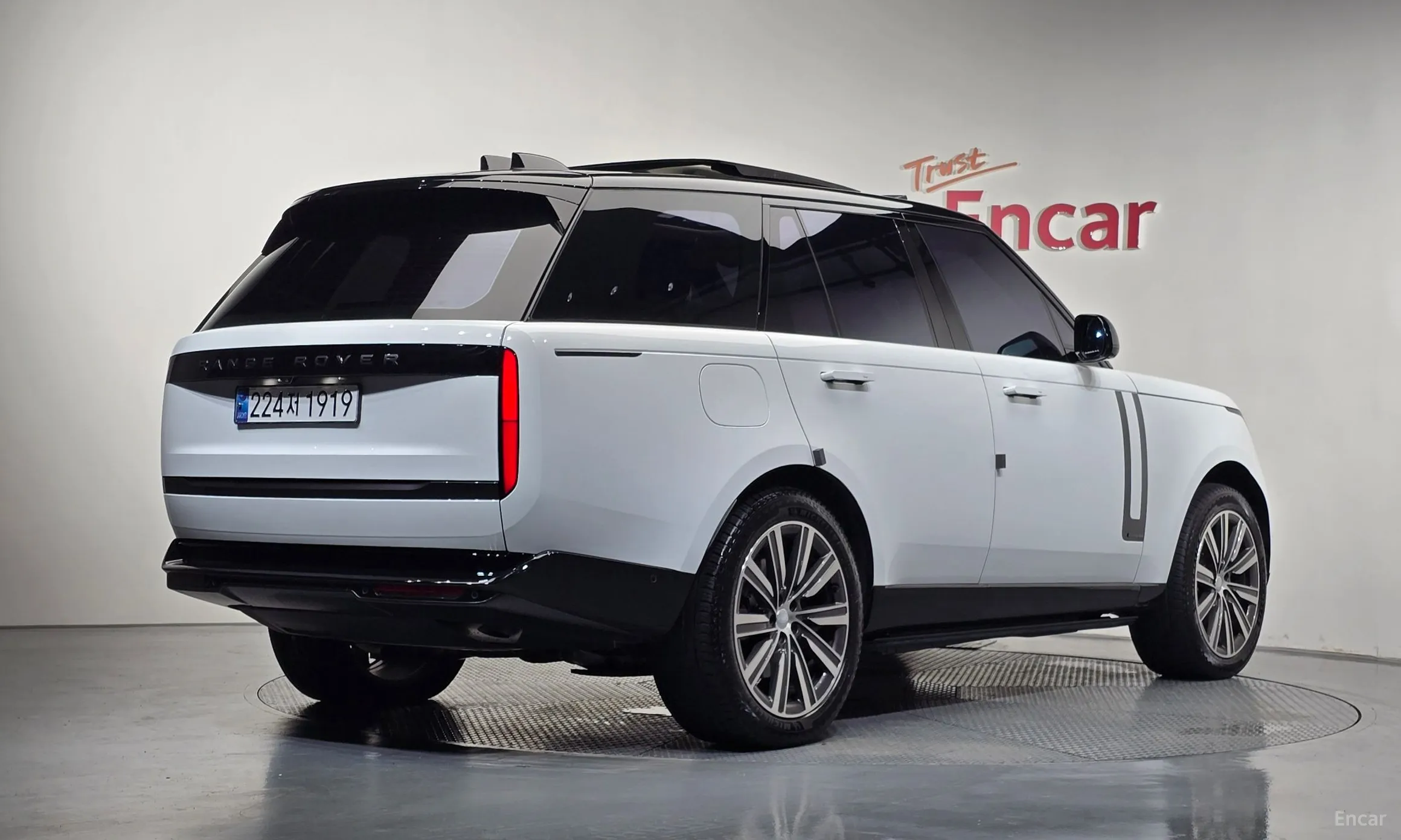 Land Rover Range Rover 5th Generation