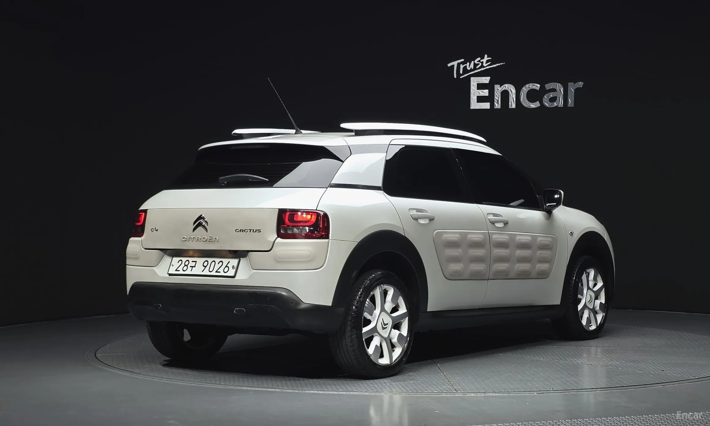 Citroën/DS C4 Cocktooth