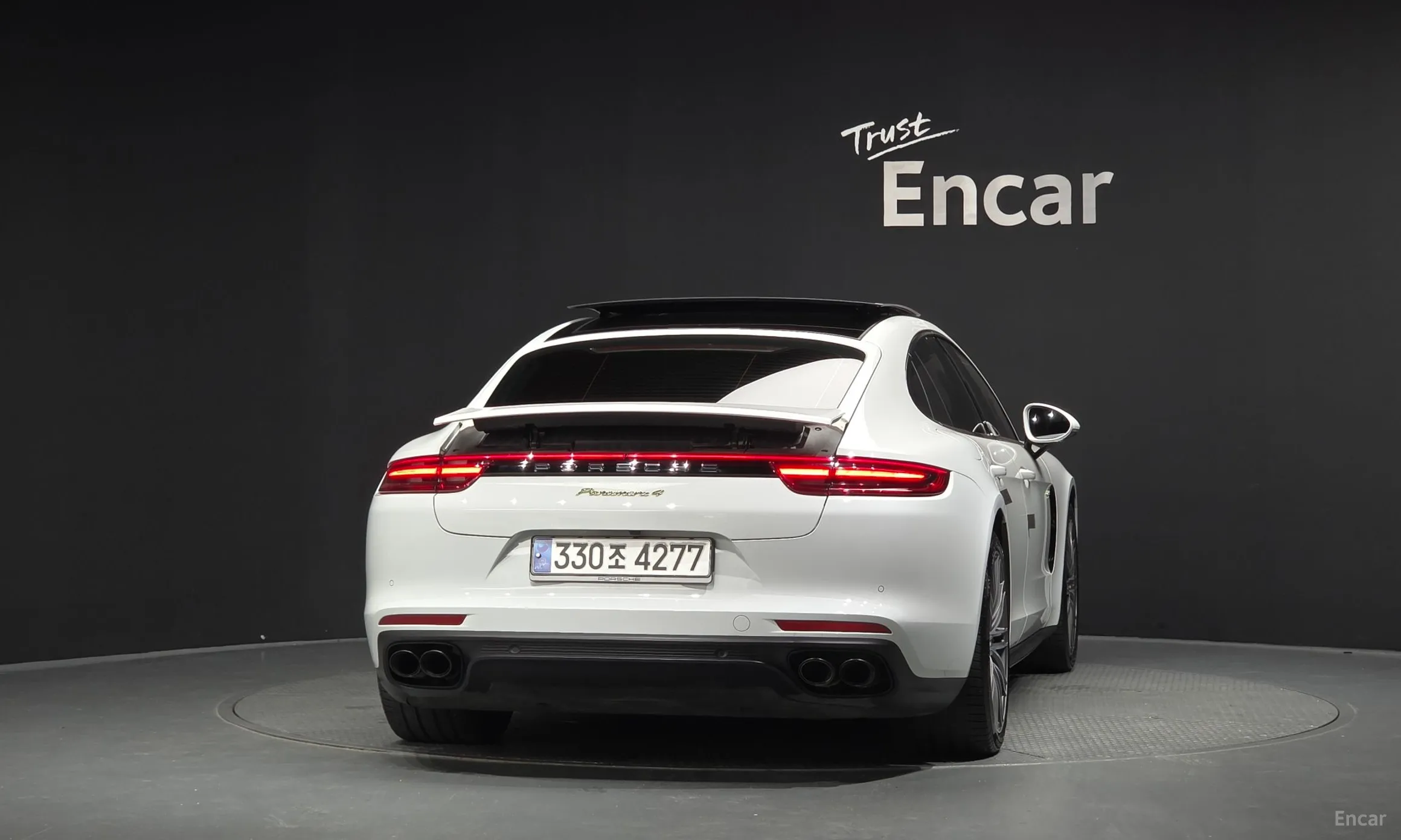 Porsche Panamera (971) превью 4