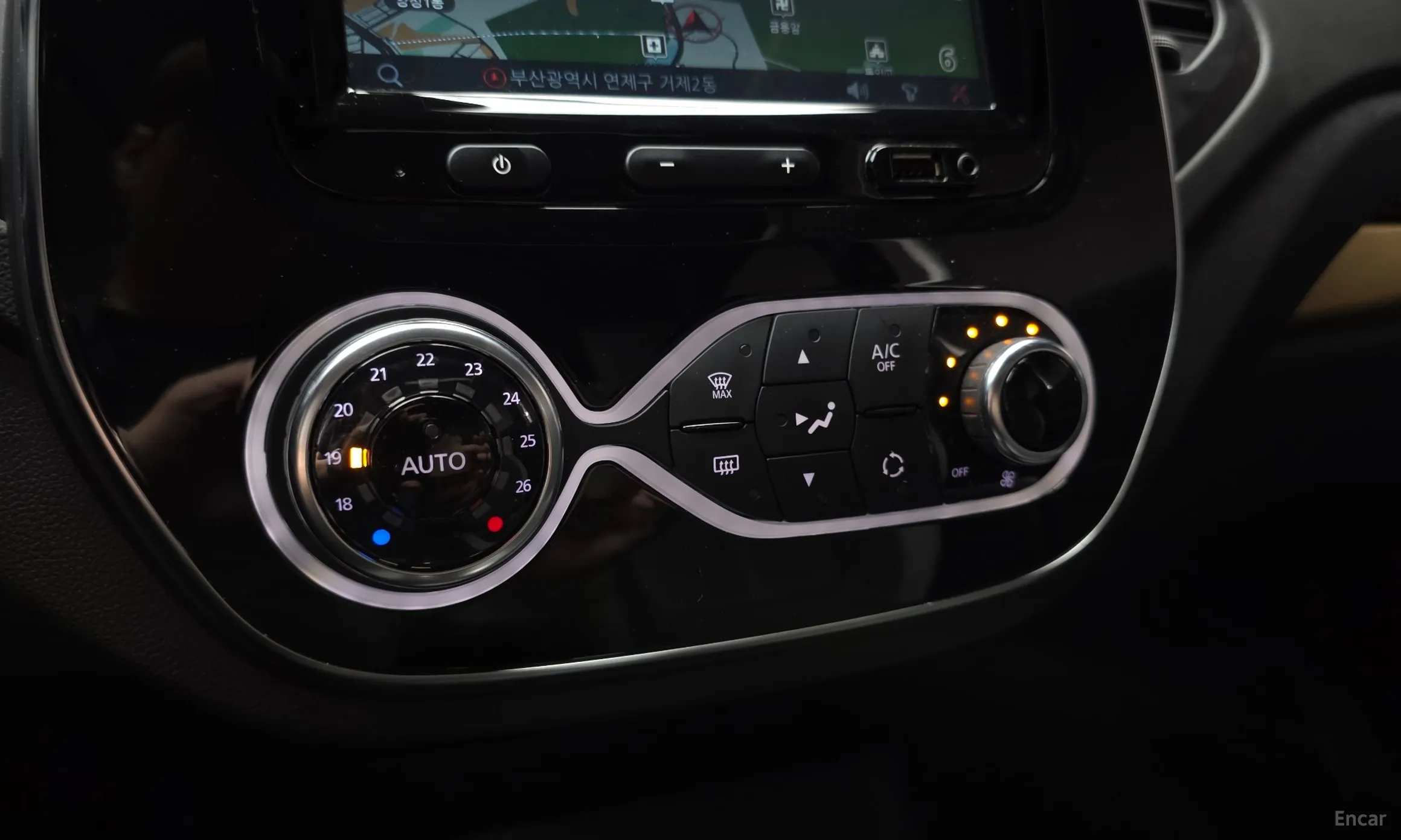 Renault Korea (Samsung) QM3 превью 17