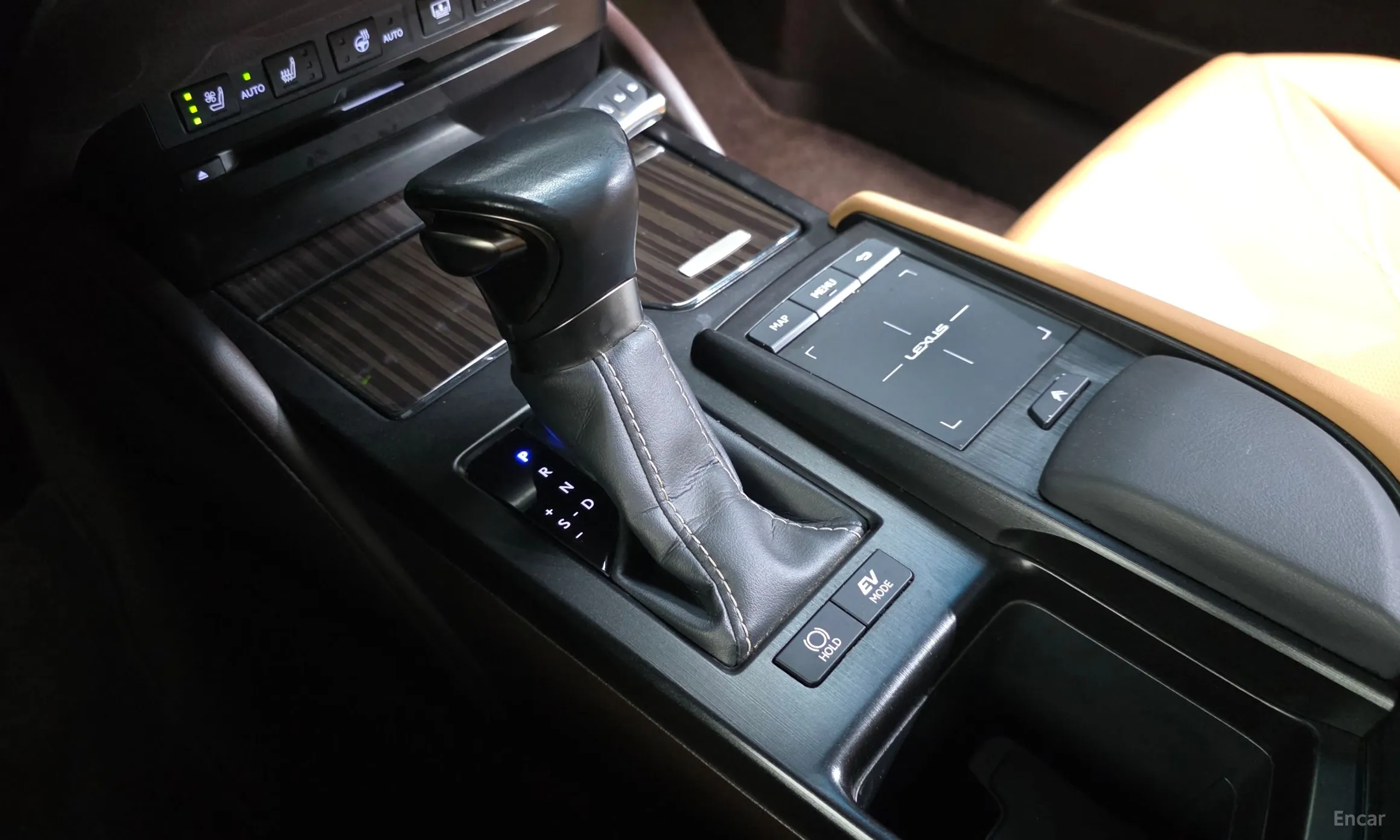 Lexus ES300h 7th Generation превью 9