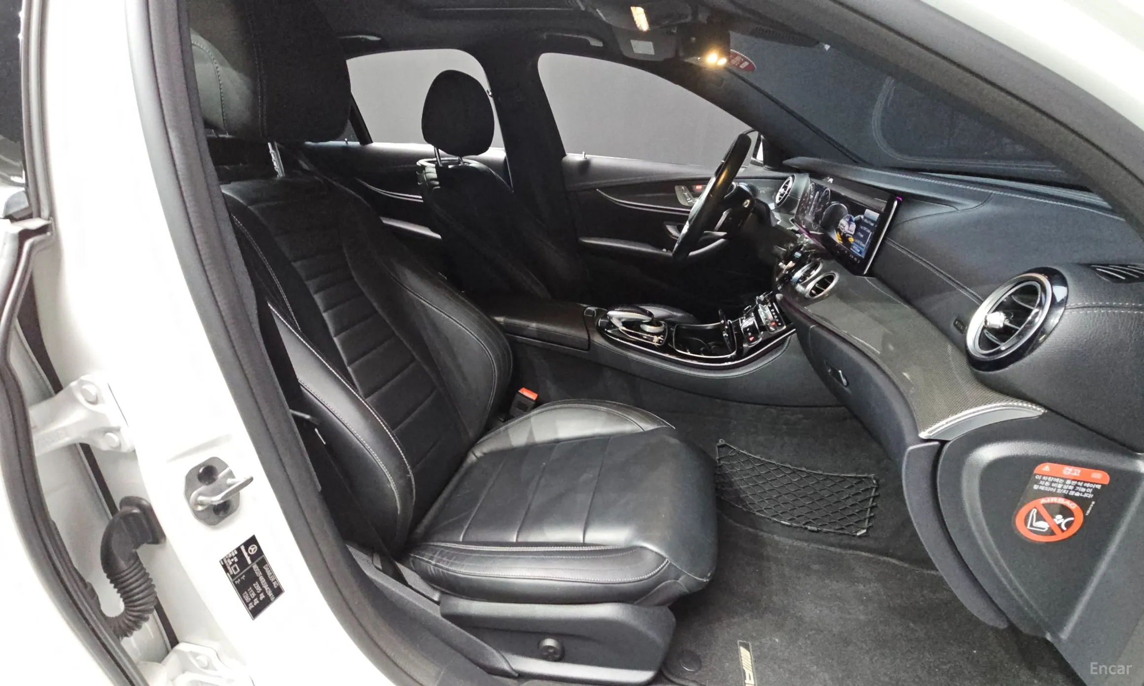Mercedes Benz E-Class W213 превью 11