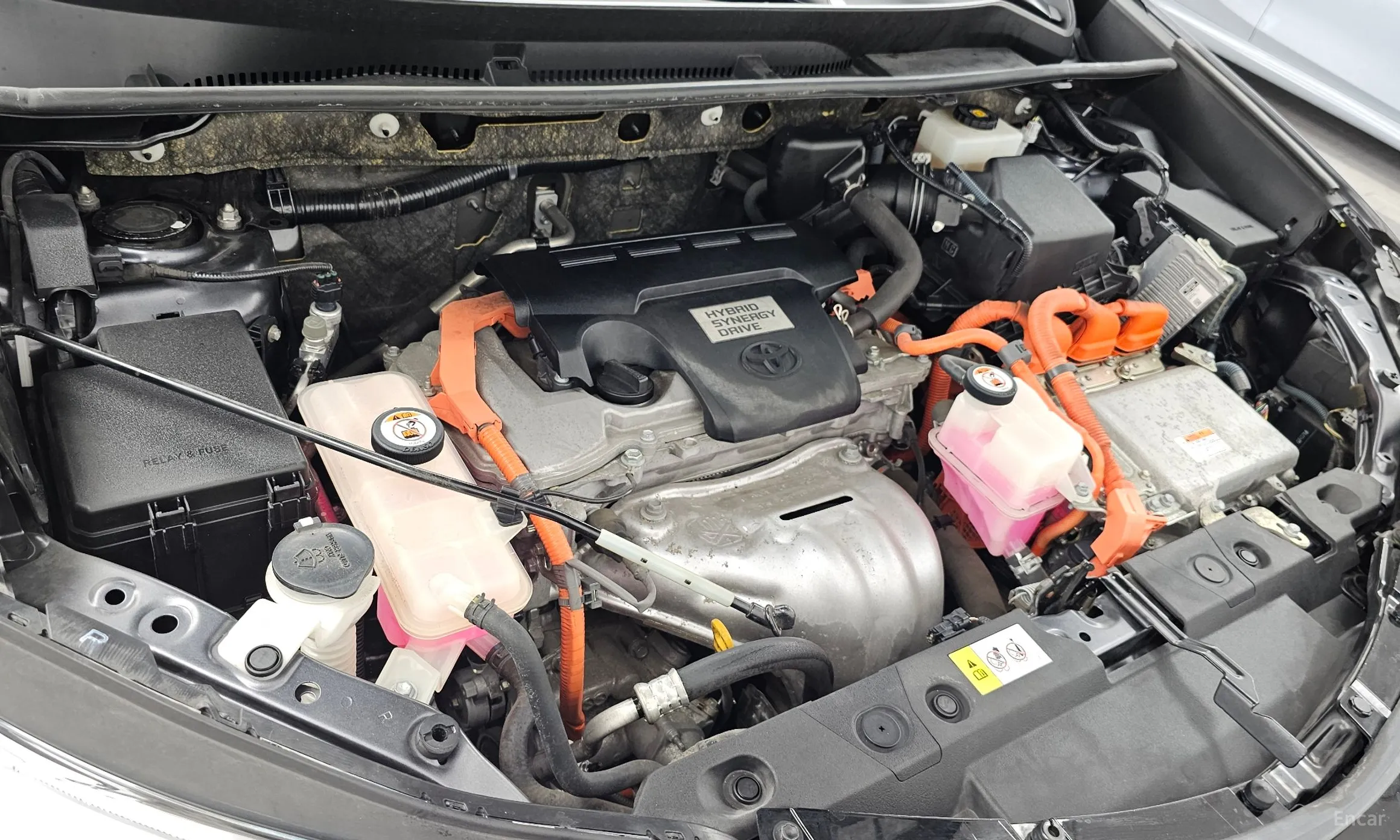 Toyota RAV4 превью 6