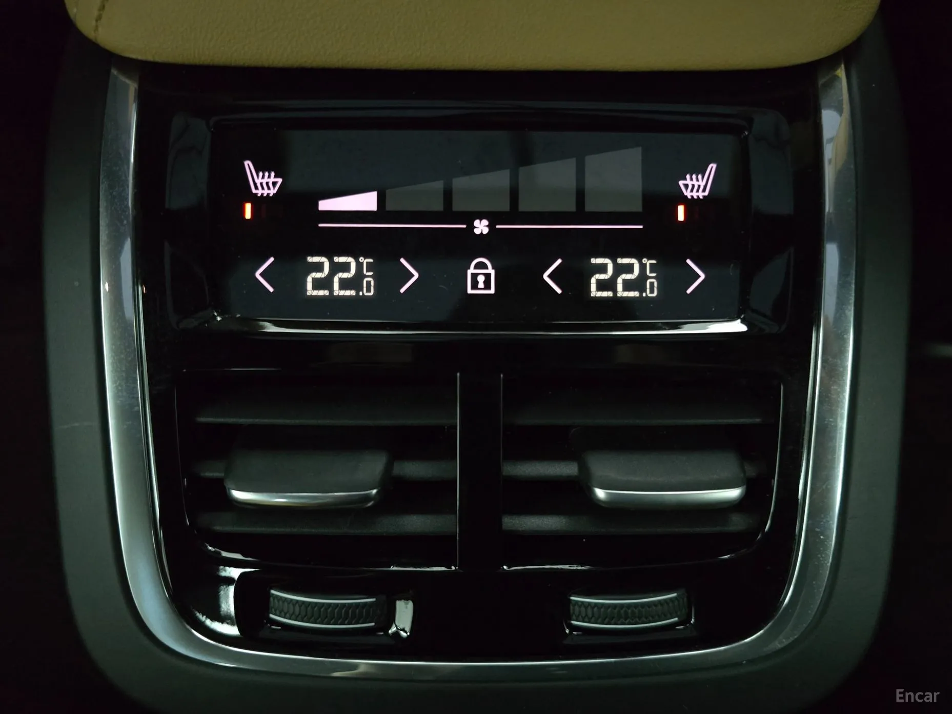 Volvo S60 3rd Generation превью 17