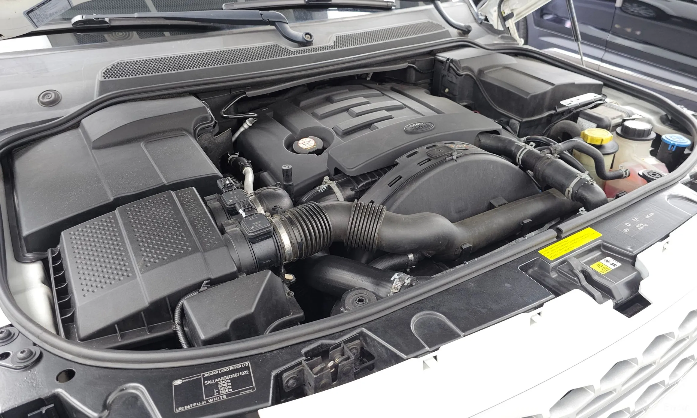 Land Rover Discovery 4 превью 6