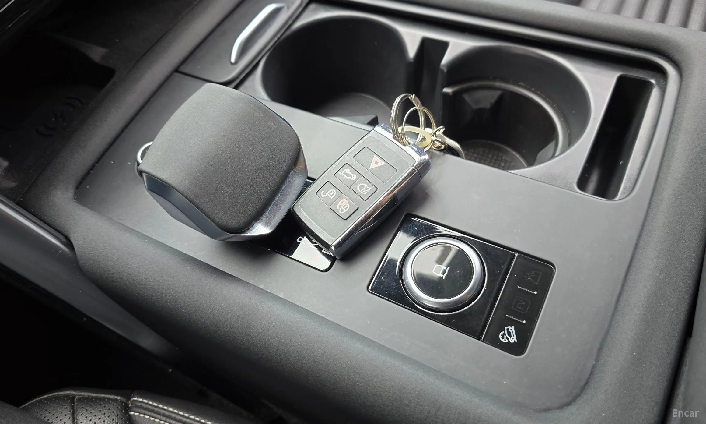 Land Rover Discovery 5 превью 9