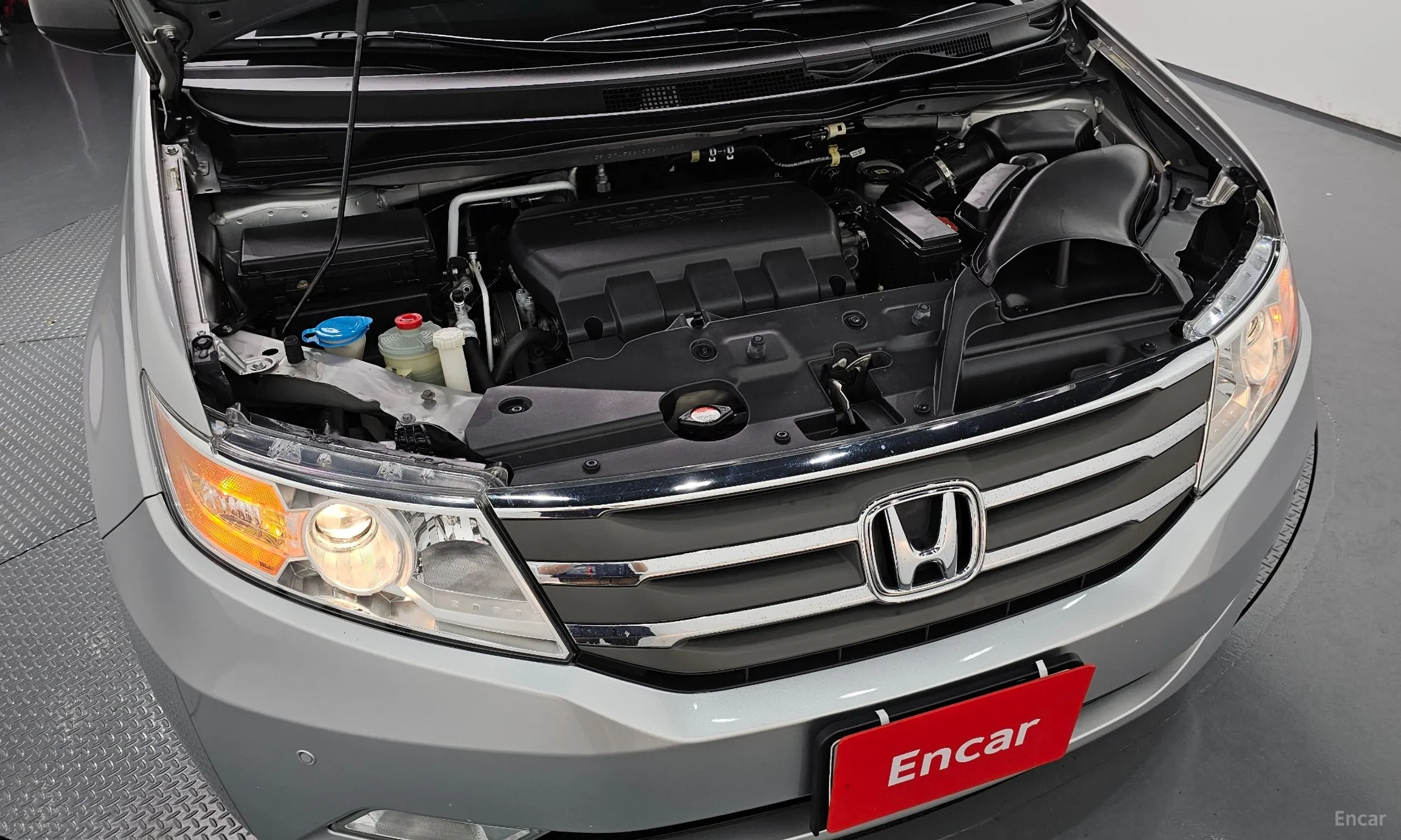 Honda Odyssey превью 6