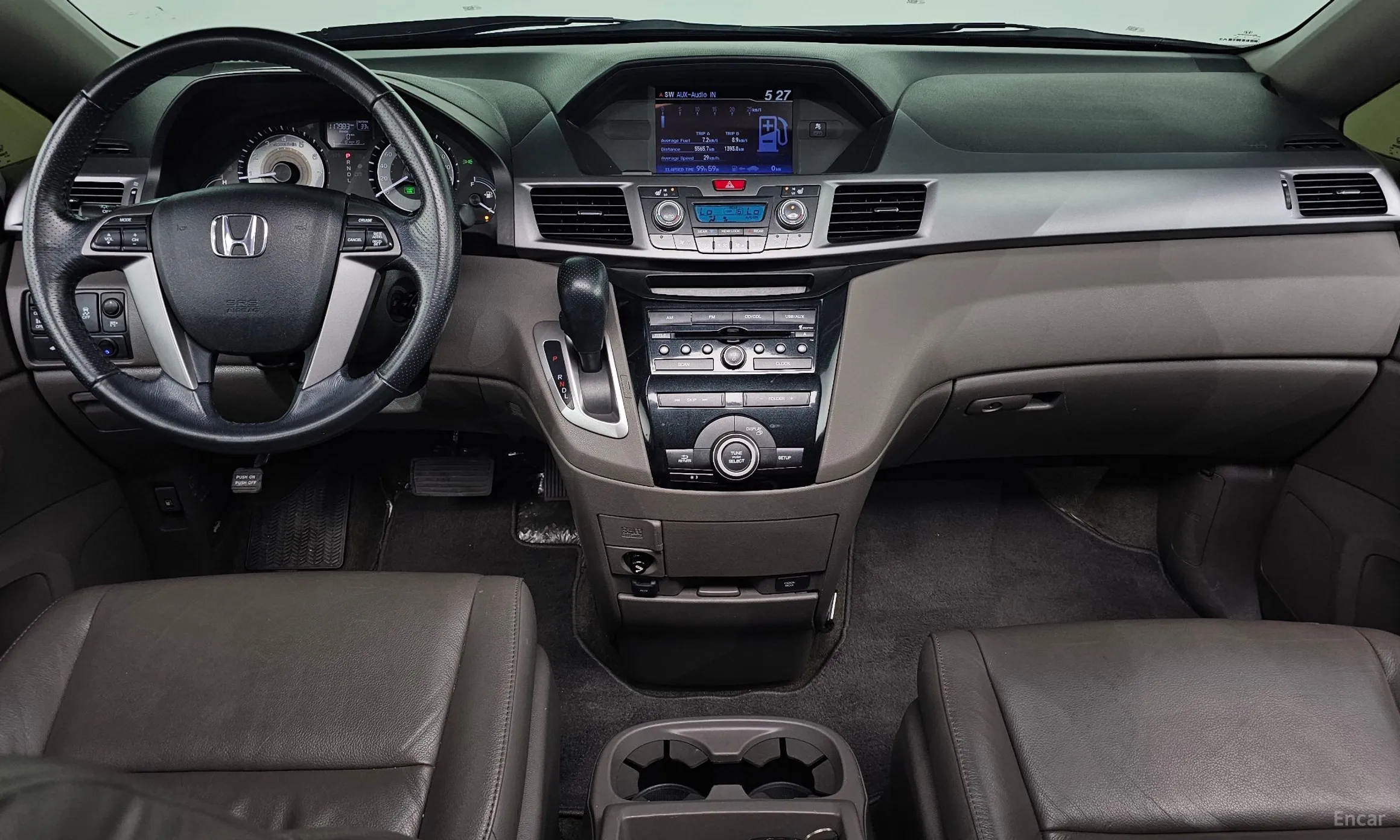 Honda Odyssey превью 7