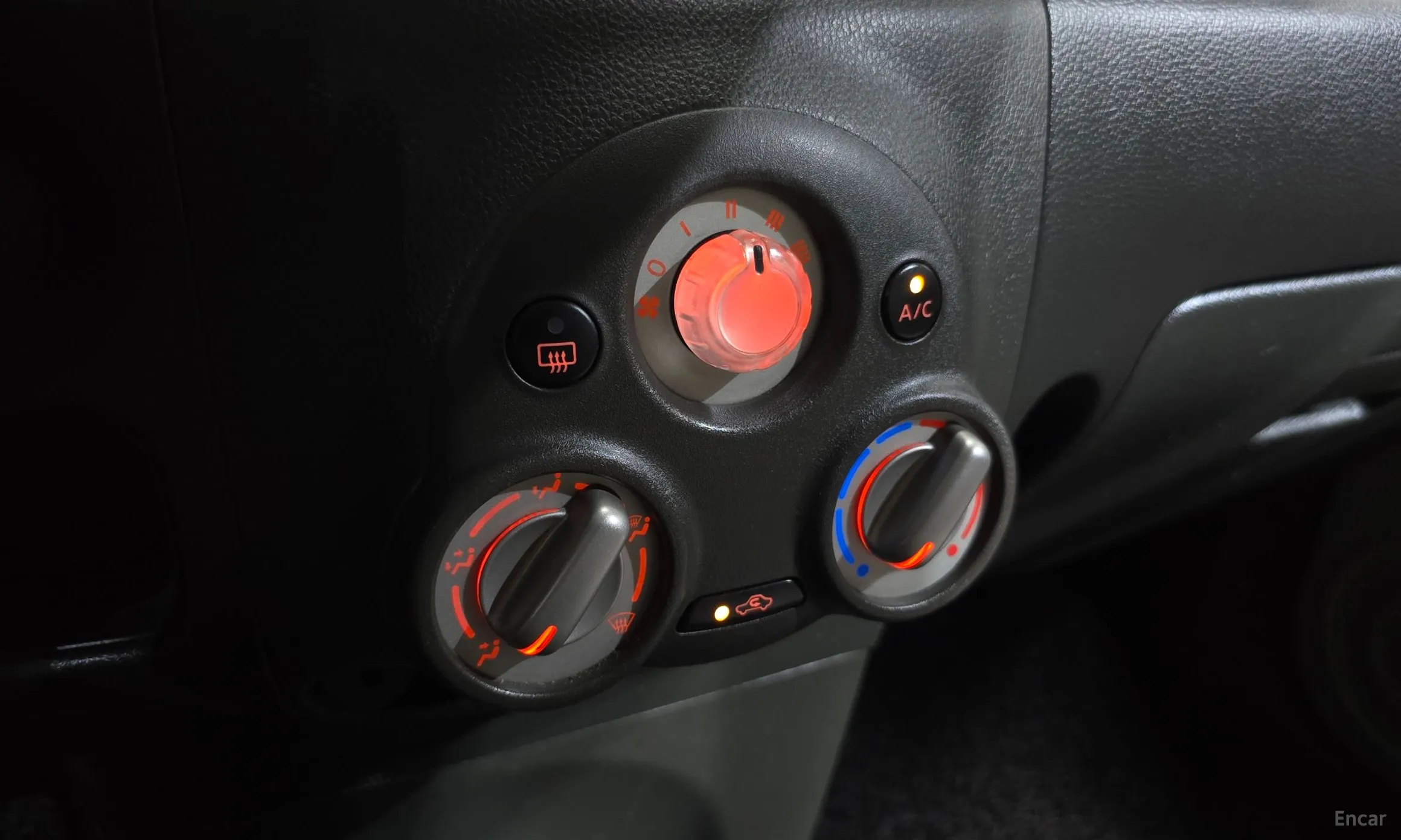 Nissan Cube превью 18