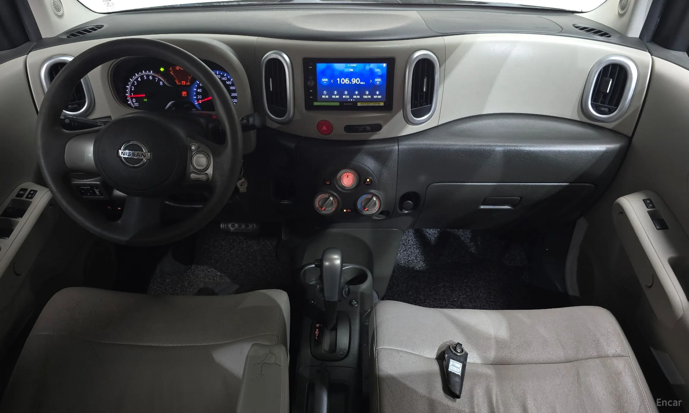 Nissan Cube превью 7