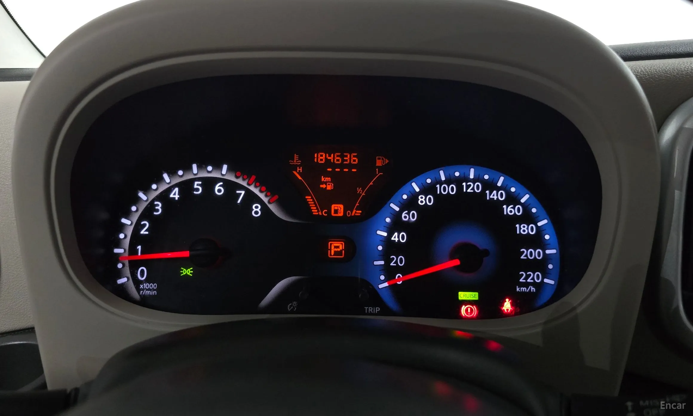 Nissan Cube превью 8