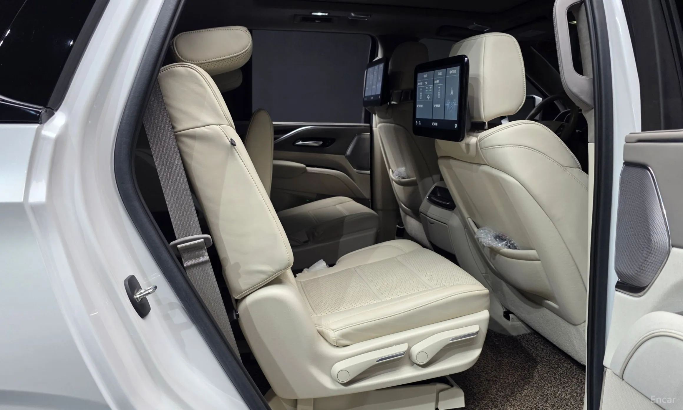 Cadillac Escalade 5th Generation превью 12