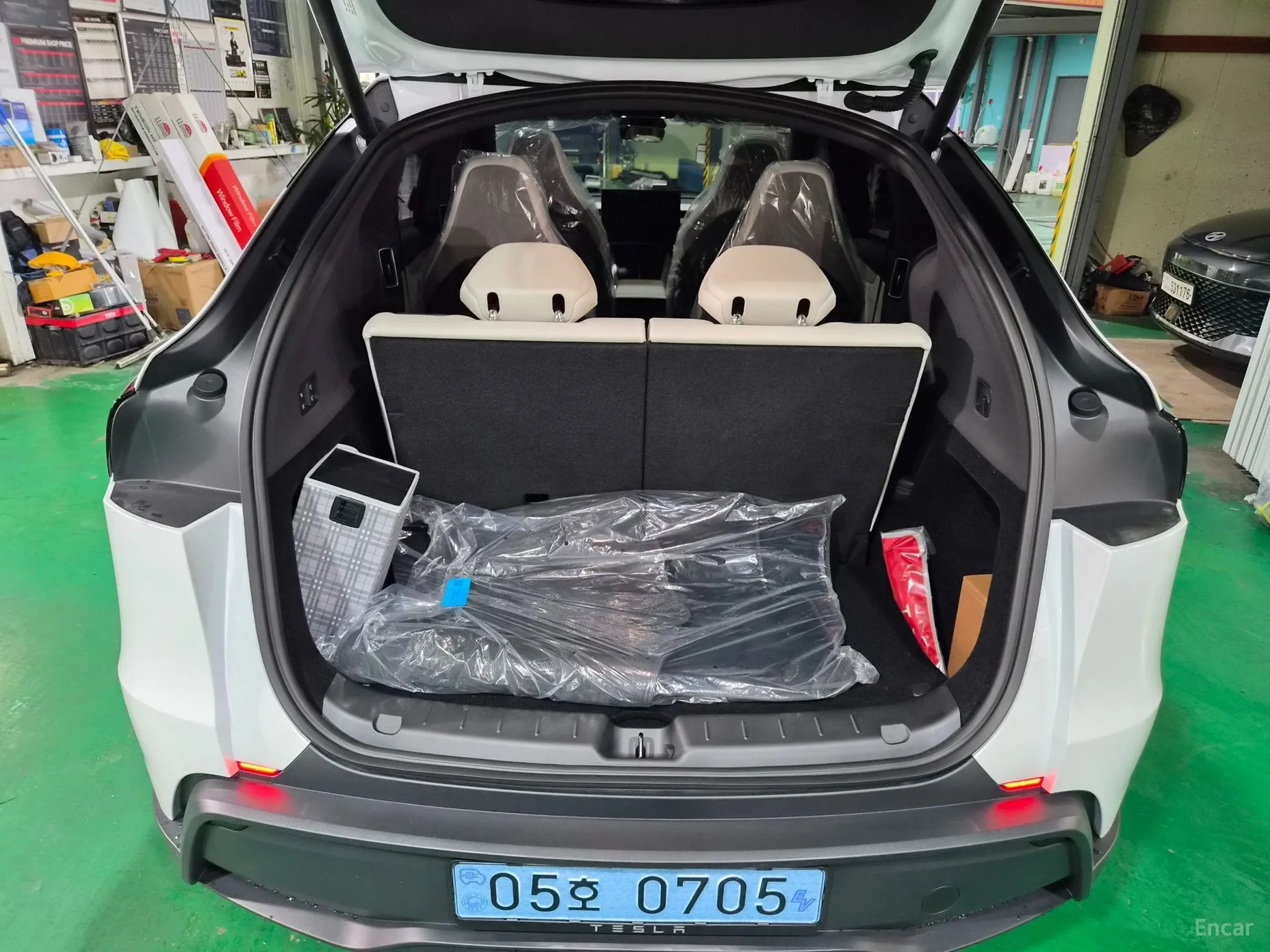 Tesla Model Y превью 4