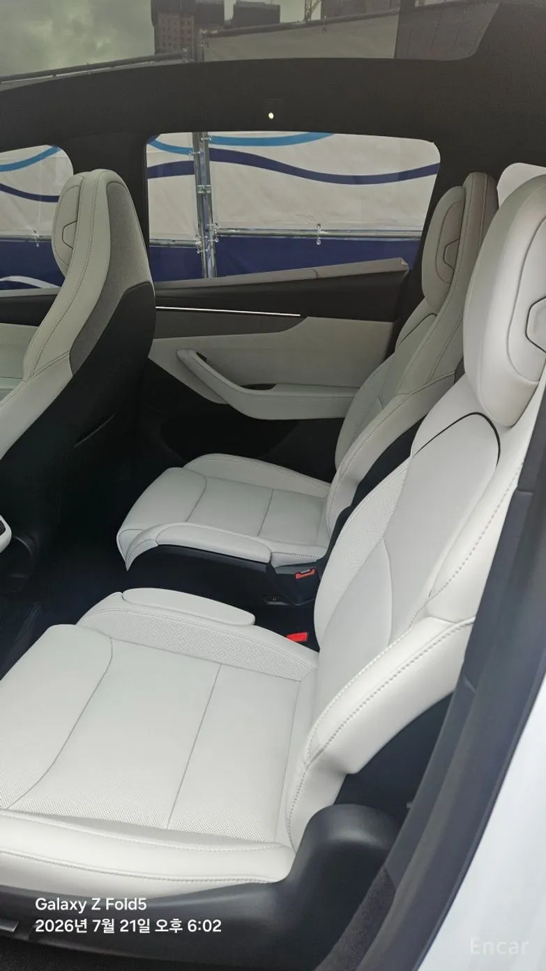 Tesla Model Y превью 6